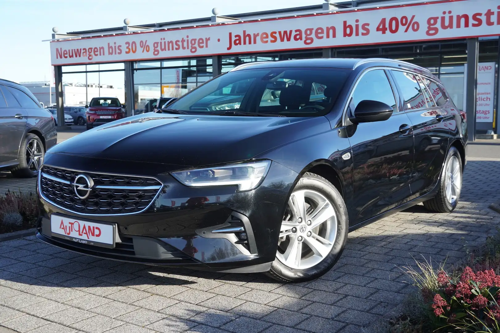 Opel Insignia ST 2.0 Turbo Elegance Aut. LED Navi DAB Schwarz - 2