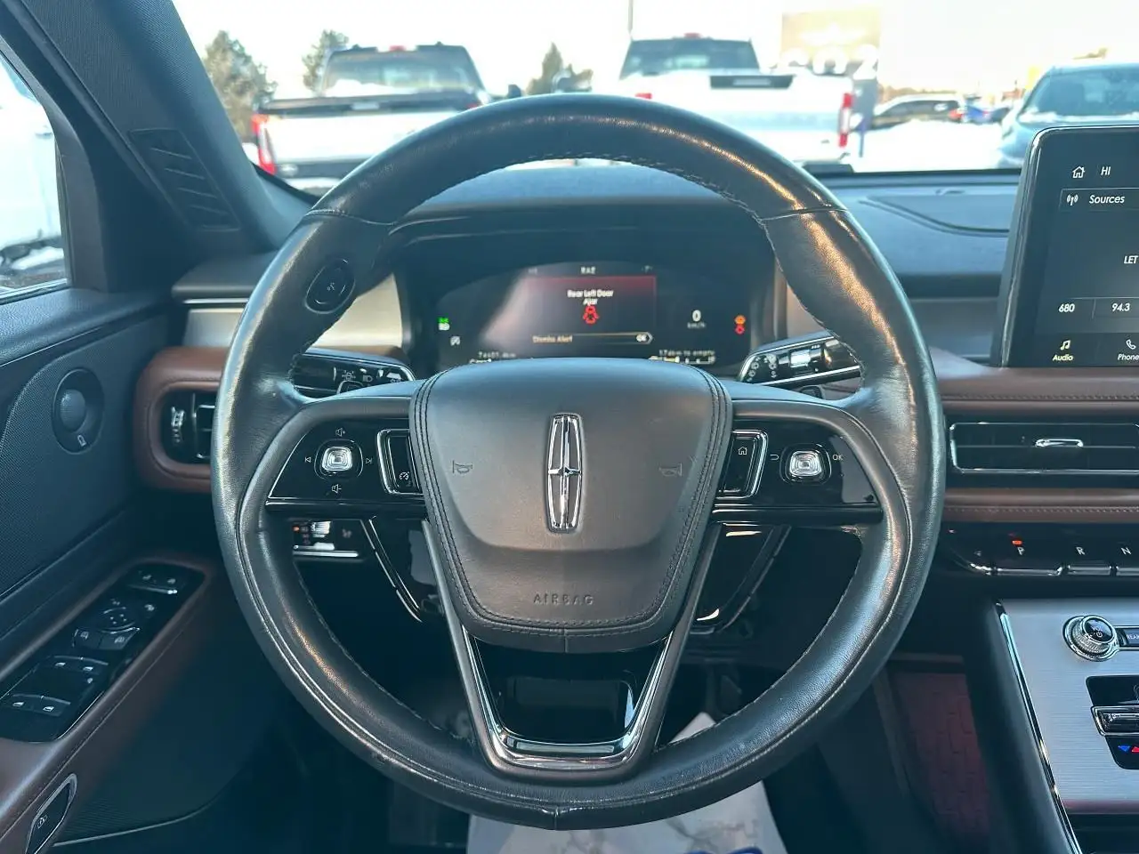 Lincoln Aviator снимка Lincoln Aviator