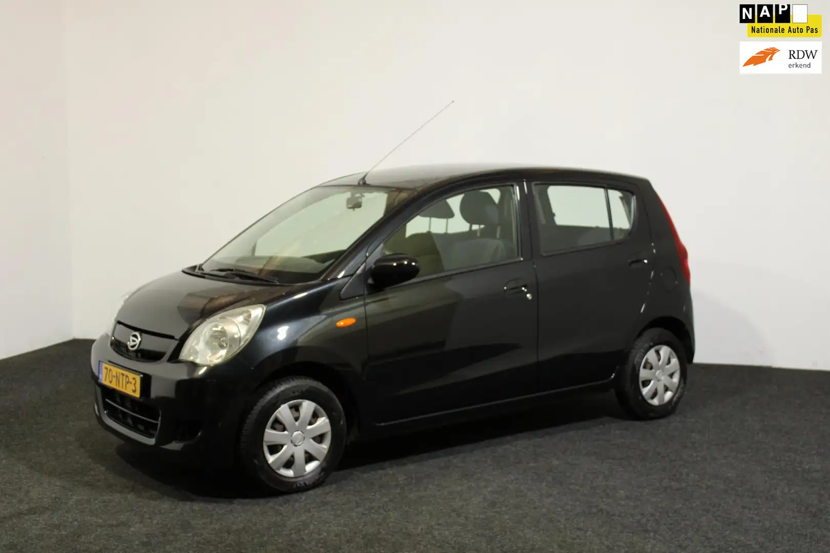 Daihatsu Cuore 1.0 Clever 5-deurs|126.921km|nwe apk| Noir - 1