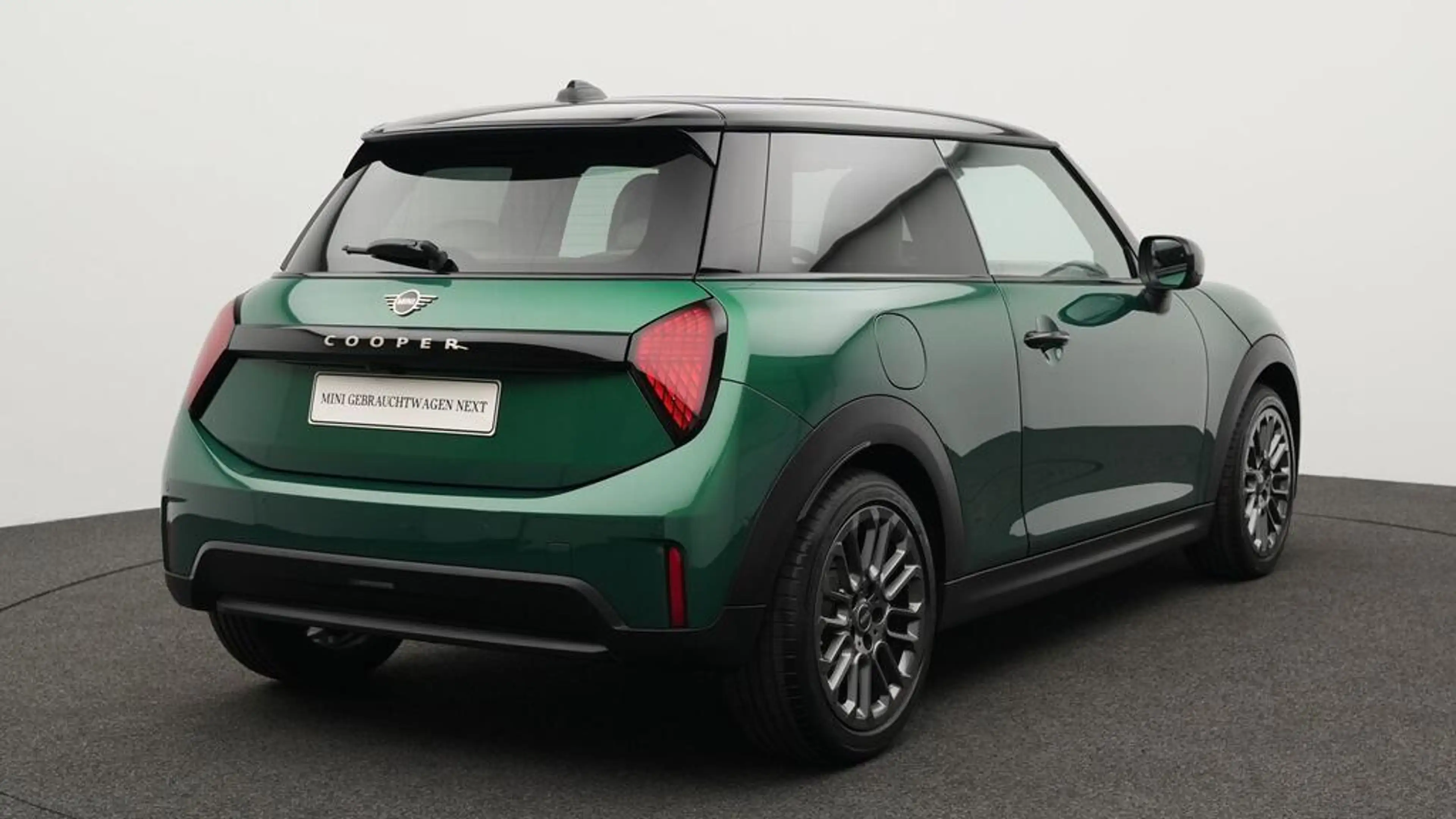 MINI Cooper C Favoured Trim — photo 6
