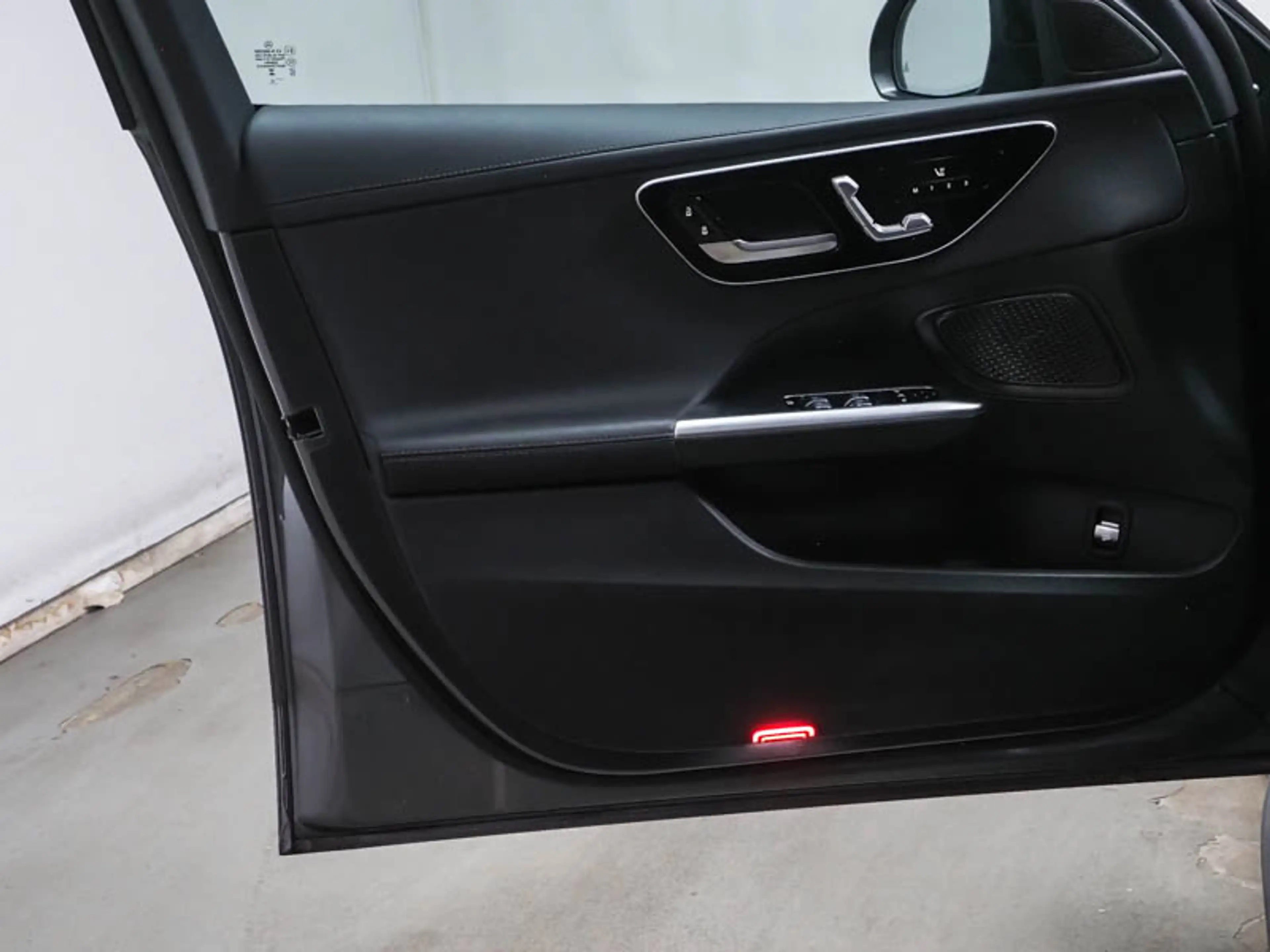 Mercedes-Benz C 300 d AMG-Sport/Premium/DIGITAL/360/Night/18' — photo 9