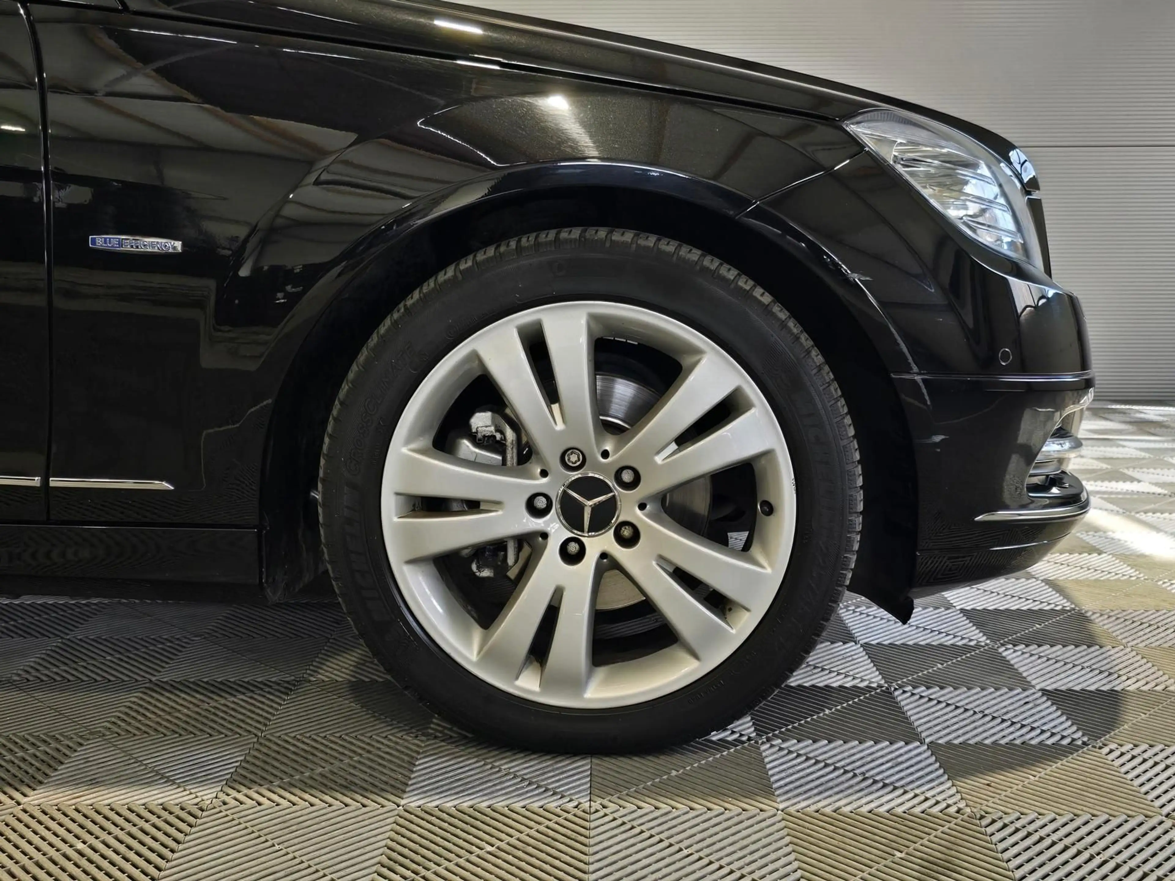 Mercedes-Benz C 200 CGI Elegance°BiXenon°Navi°PDC°SD°FSE°Shzg — photo 10