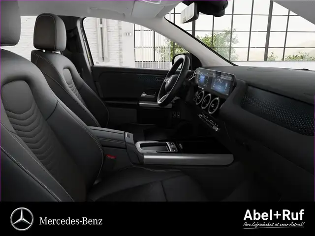 Mercedes-Benz Gla view 8