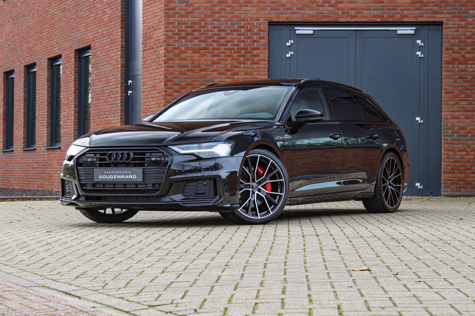 Audi A6 Avant 55 TFSI e quattro Competition | Pano | B&O | Noir - 1