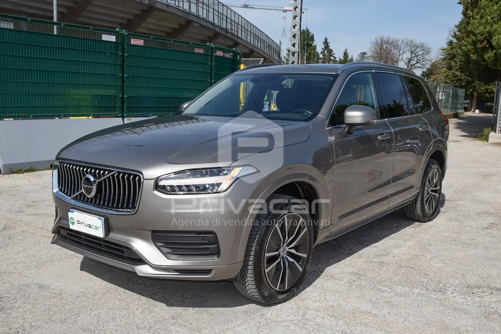 Volvo XC90 XC90 B5 (d) AWD automatico 7 posti Core Argento - 1