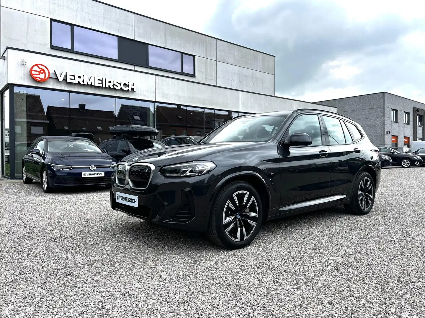 BMW iX3 iX3 Impressive*M-PACK*PANODAK*CAMERA*APPLE CARPLAY Gris - 1