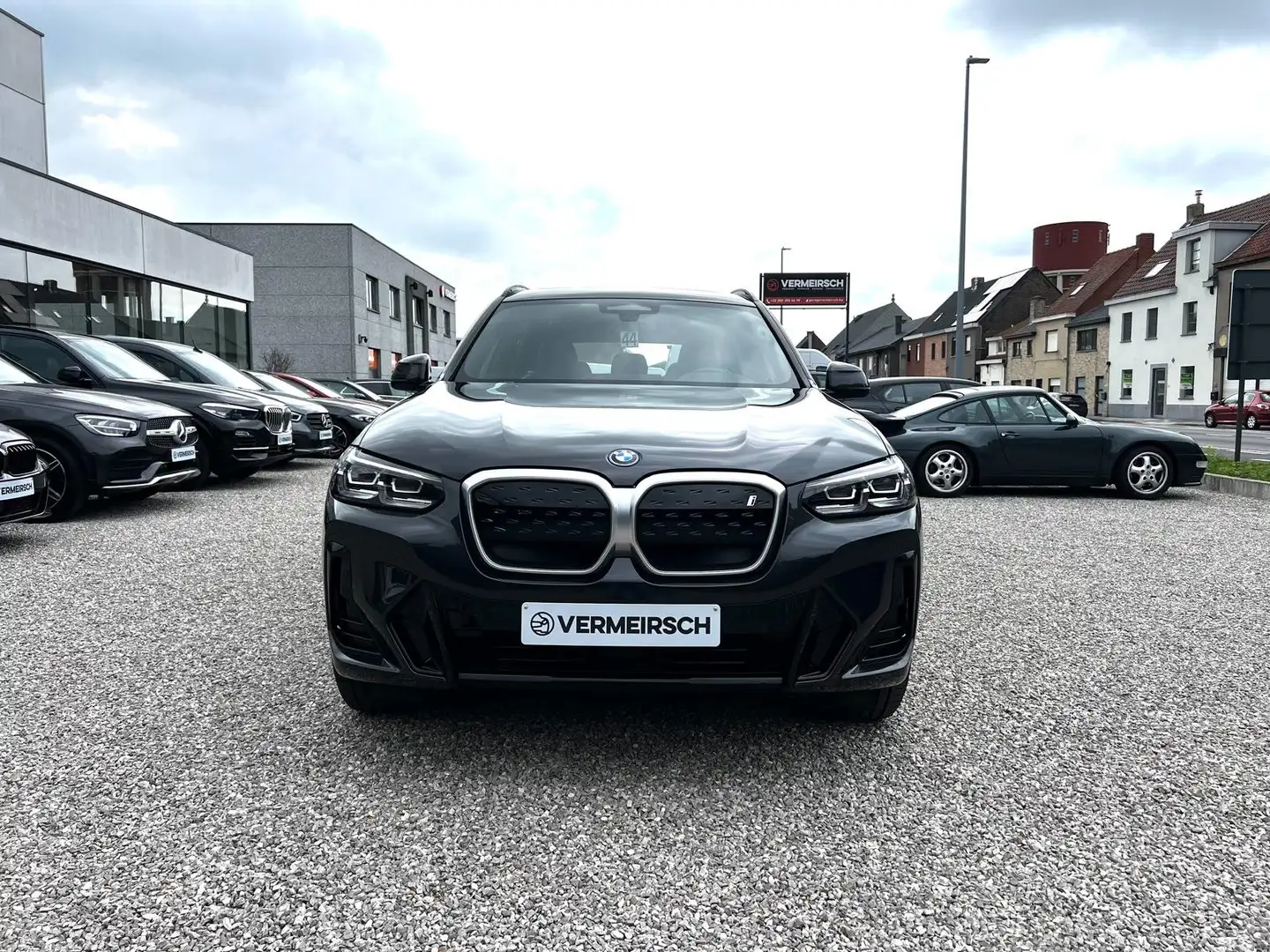 BMW iX3 iX3 Impressive*M-PACK*PANODAK*CAMERA*APPLE CARPLAY Gris - 2