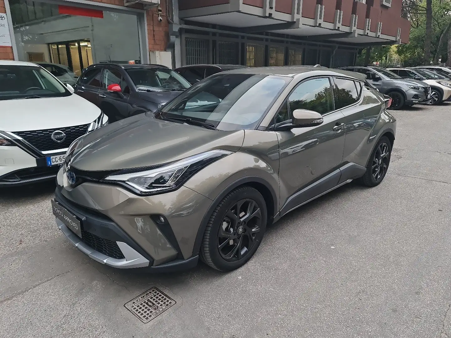 Toyota C-HR C-HR 1.8 Hybrid E-CVT Lounge - 1