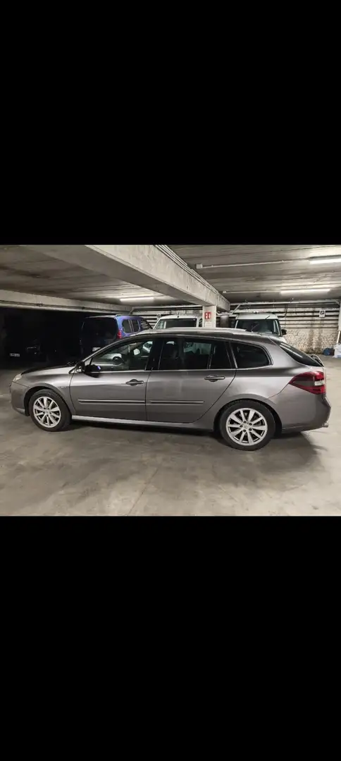 Renault Laguna Estate 2.0 dCi 130 FAP eco2 Energy Bose Edition - 2