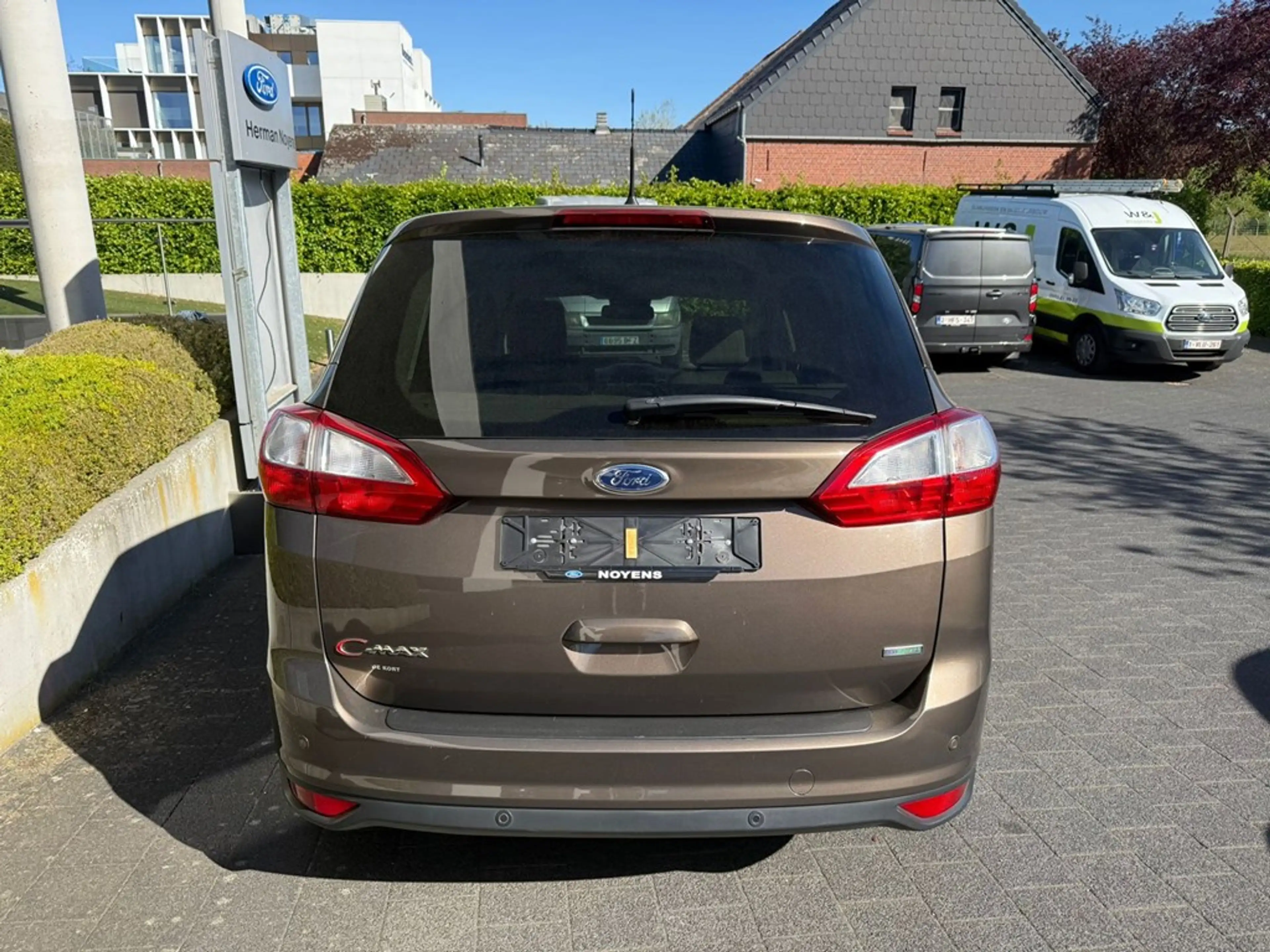Ford Grand C-Max 1.5 Benzine — photo 10