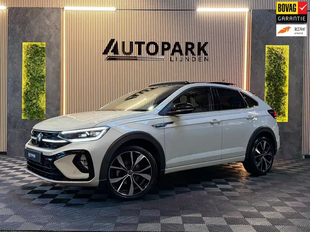 Volkswagen Taigo 1.0 TSI 3X R-Line Business PANO|IQ LIGHTS|KEYLESS|