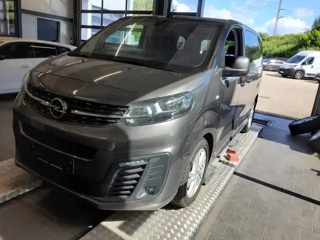 Opel Zafira Life S Edition AT +NAVI+KAMERA+PDC+SHZ+BT