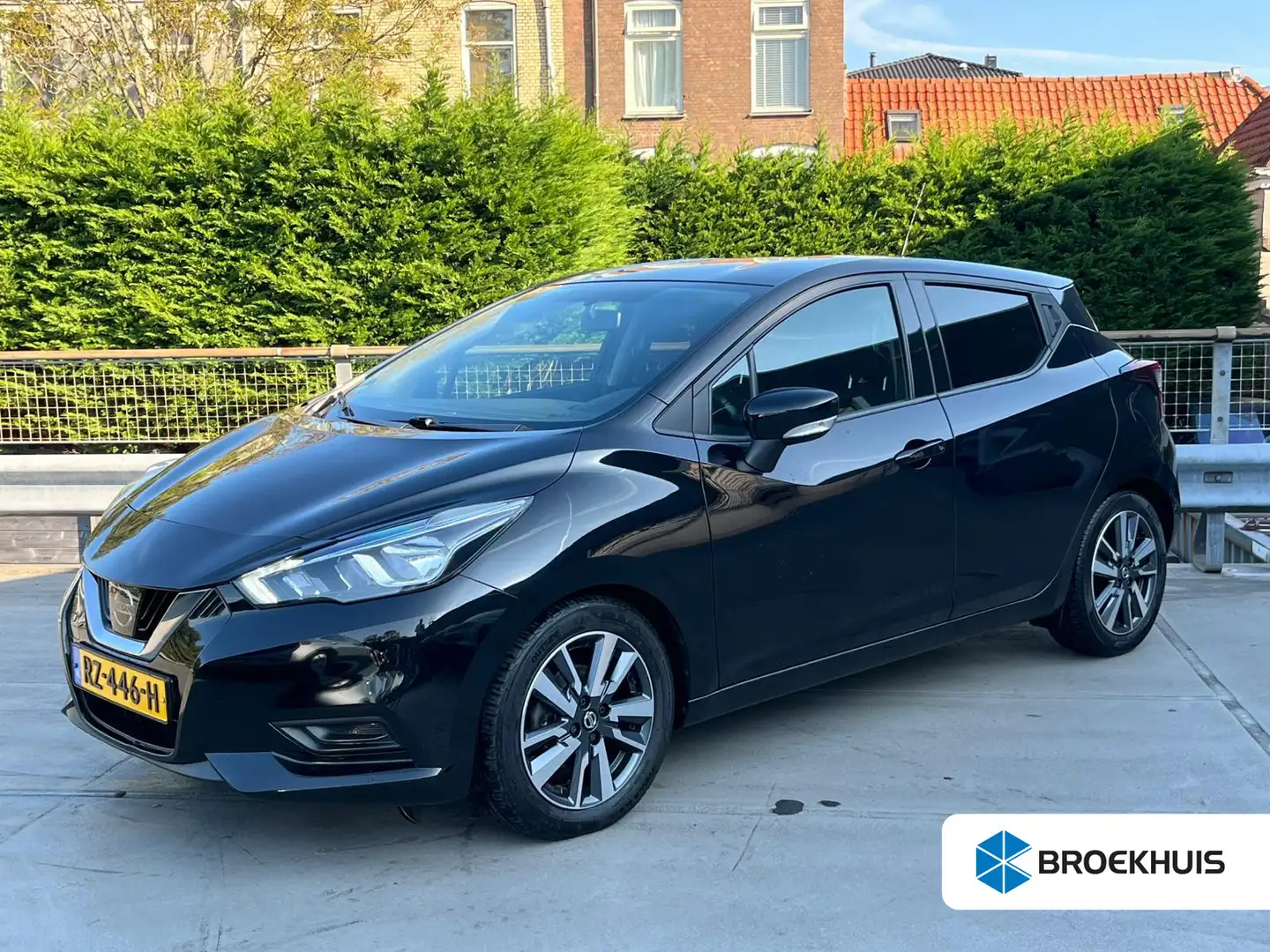 Nissan Micra 0.9 IG-T Acenta | Airco | PDC Achter | Camer achte Zwart - 1