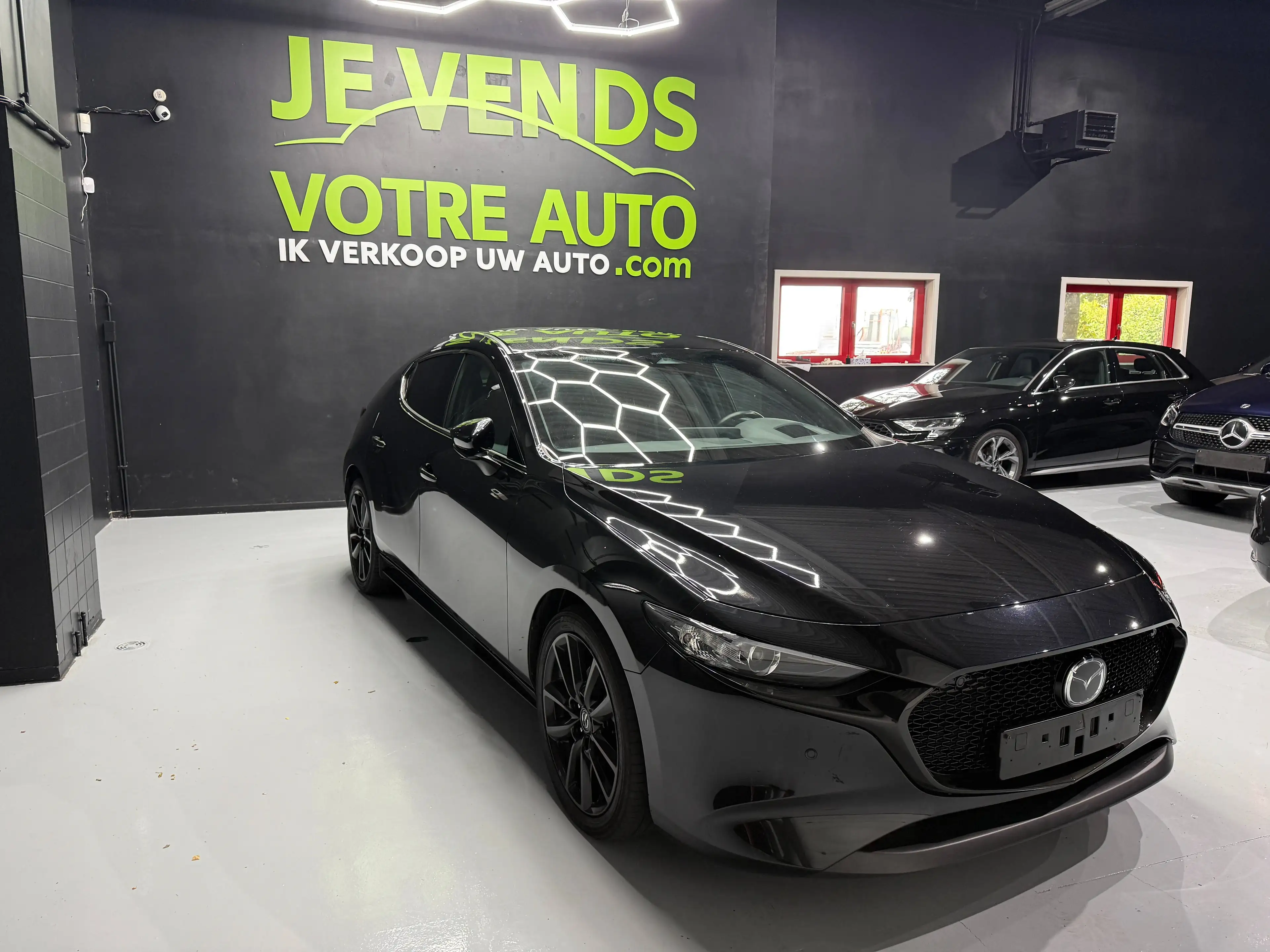 Mazda 3 3 FULL BLACK 2.0i e-Skyactiv-G Nagisa GARANTIE
