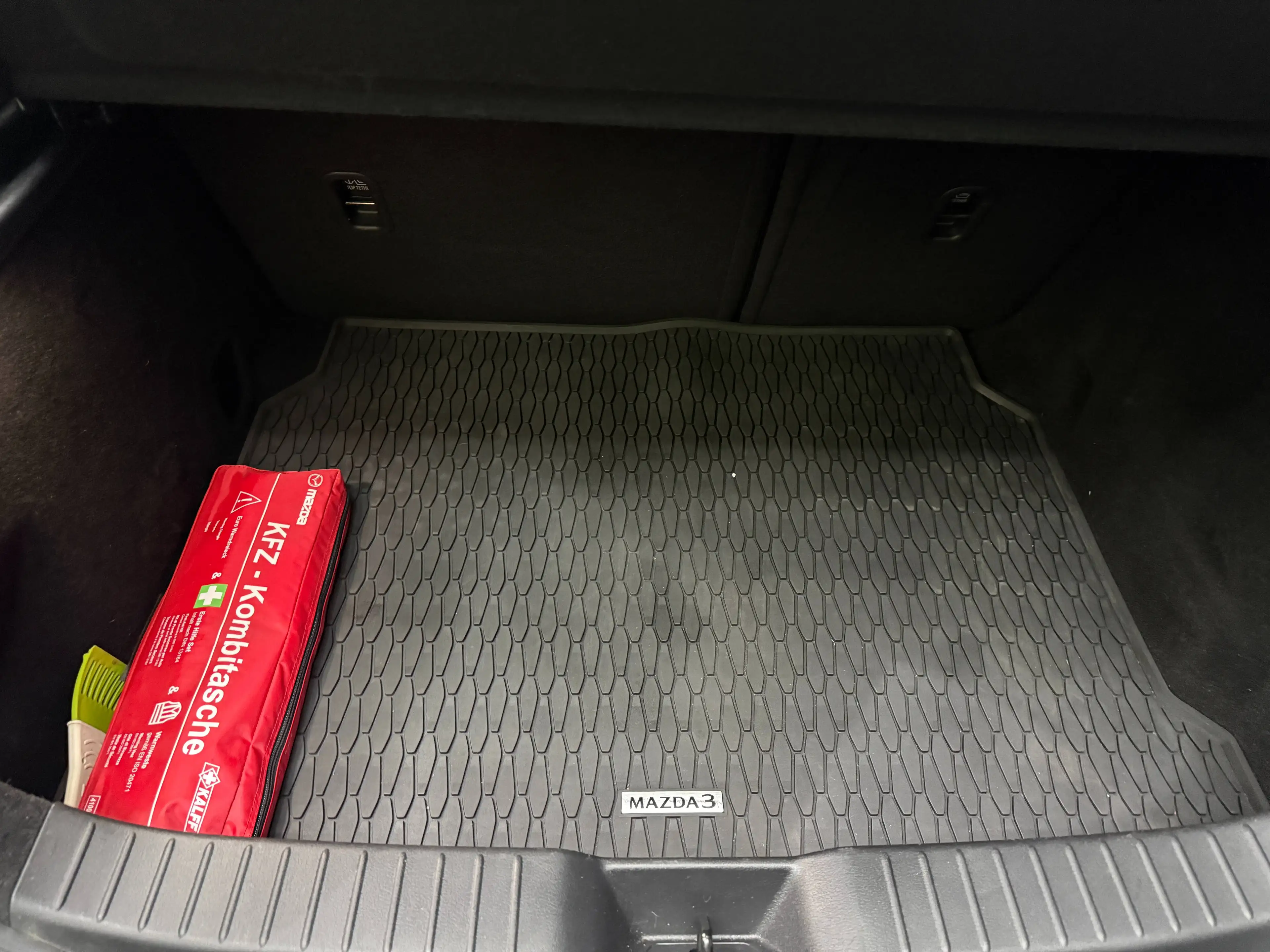 Mazda 3 3 FULL BLACK 2.0i e-Skyactiv-G Nagisa GARANTIE — photo 7