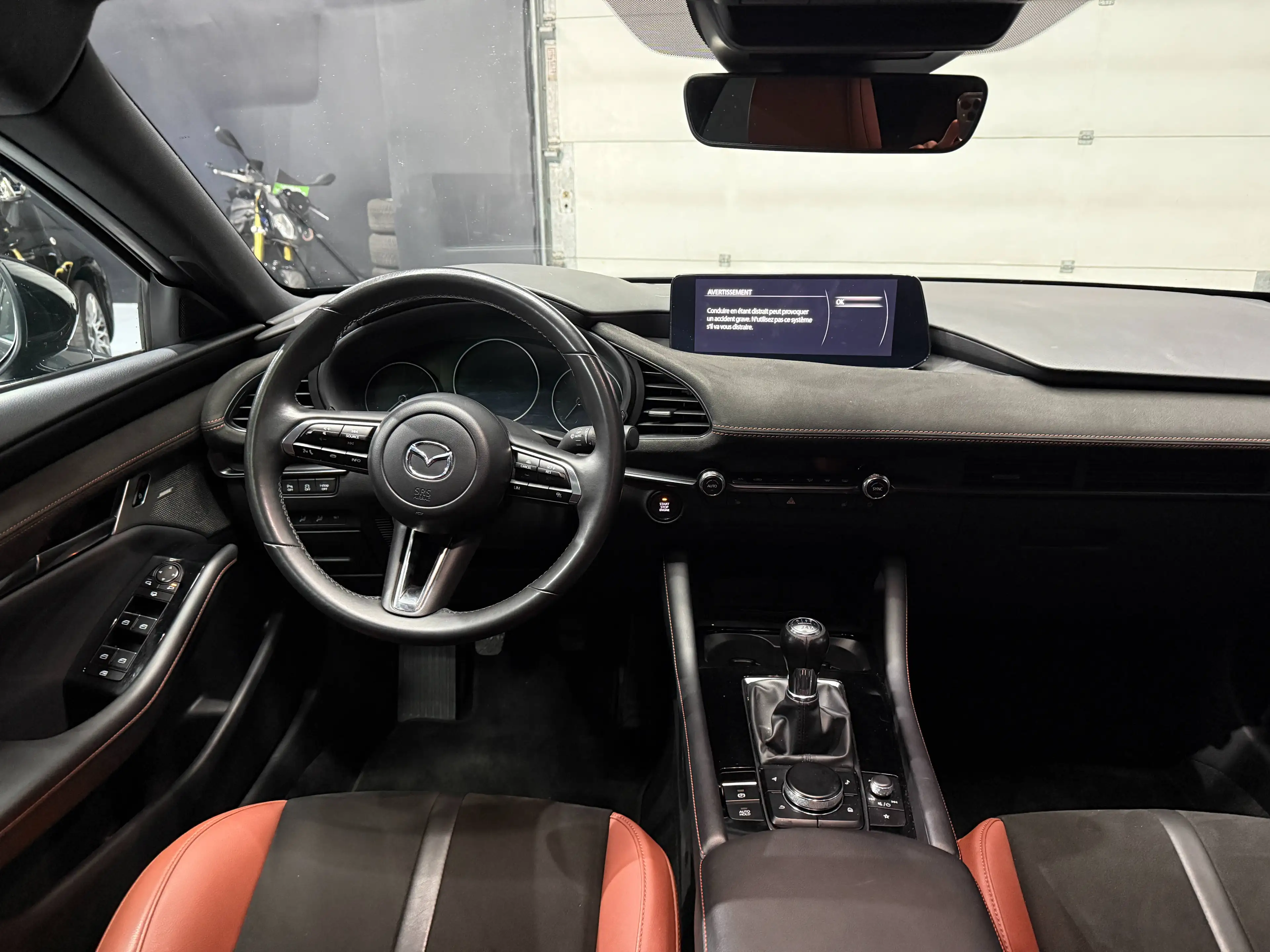 Mazda 3 3 FULL BLACK 2.0i e-Skyactiv-G Nagisa GARANTIE — photo 8