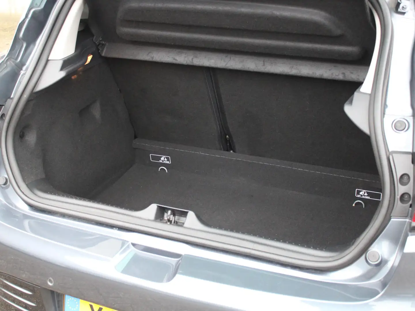 Renault Clio 0.9 TCe Limited | NAVIGATIE | Gris - 2