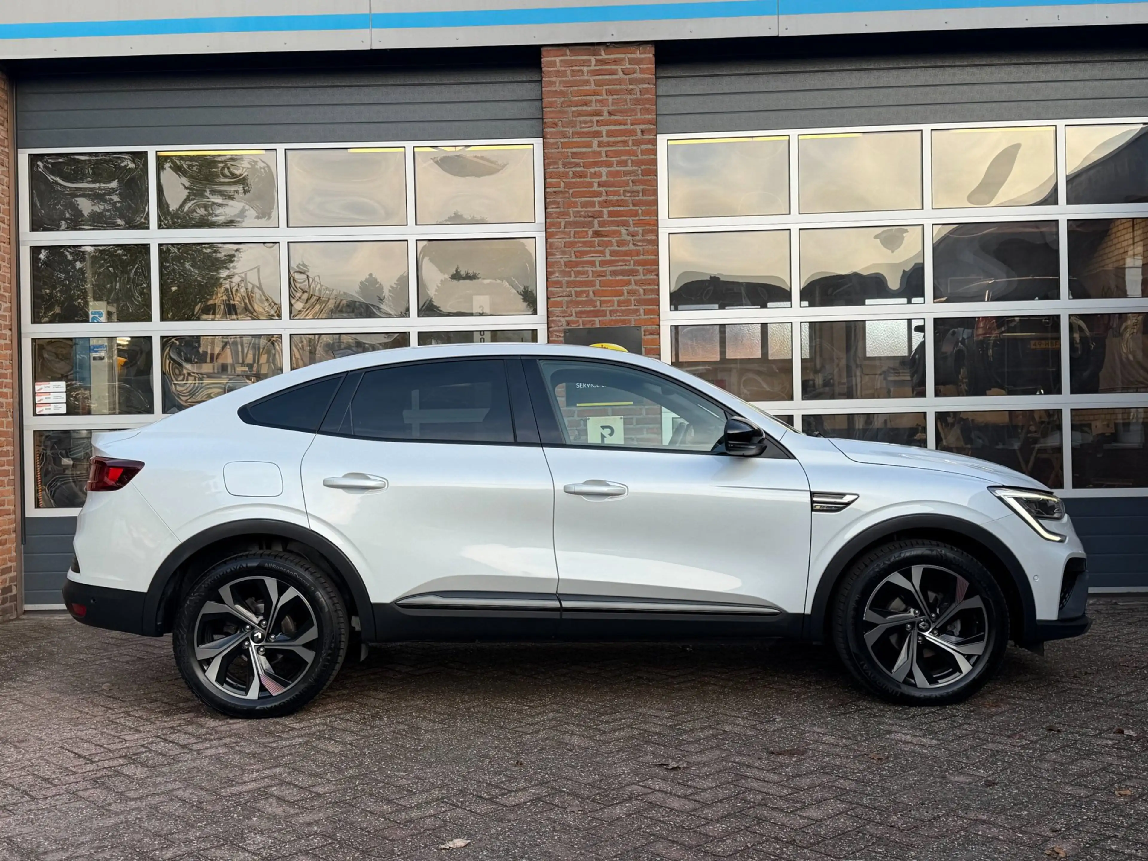 Renault Arkana 1.3 mild hybrid 160 R.S. line, leder, navi, adapt — photo 5