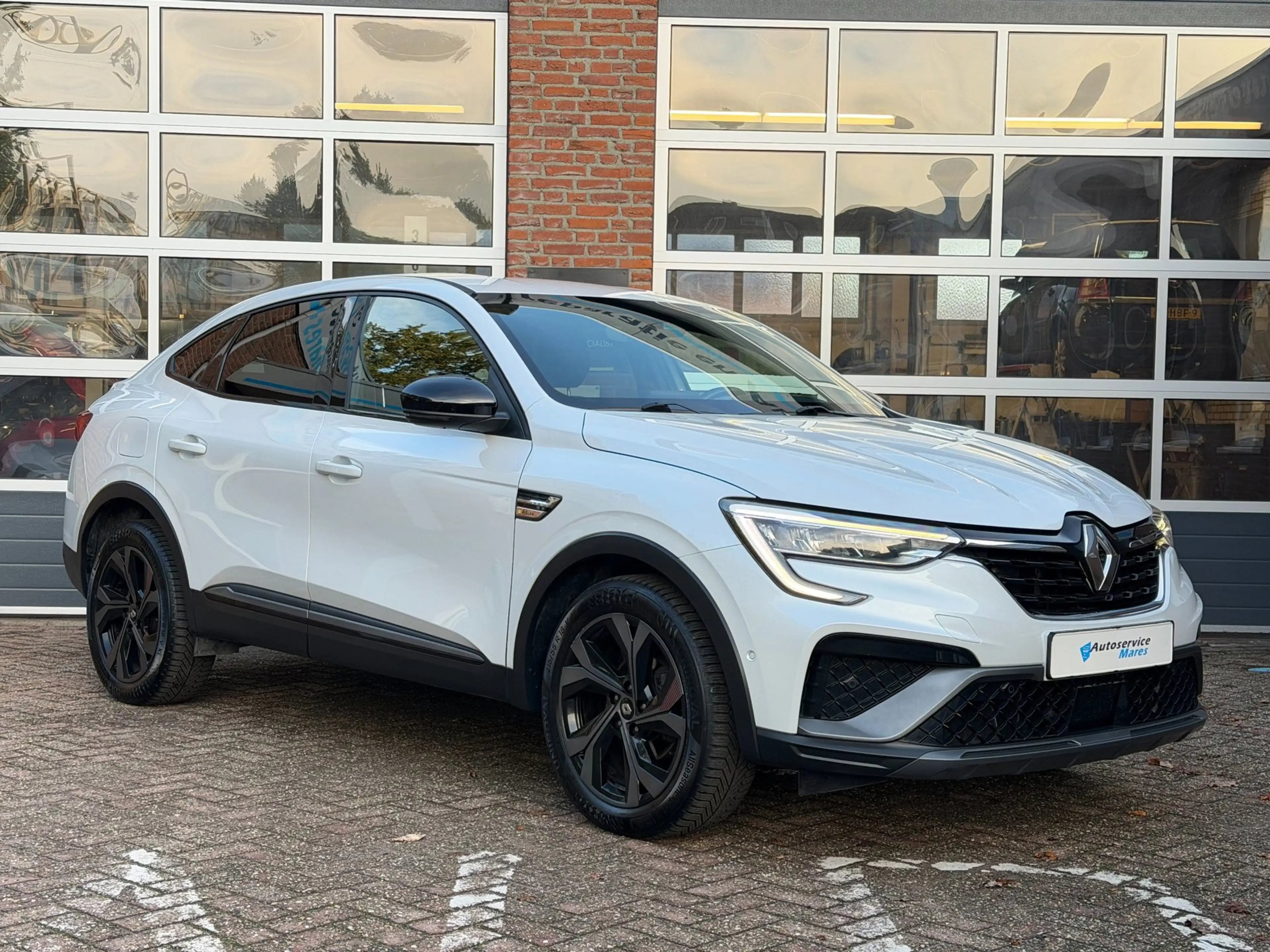 Renault Arkana 1.3 mild hybrid 160 R.S. line, leder, navi, adapt — photo 4