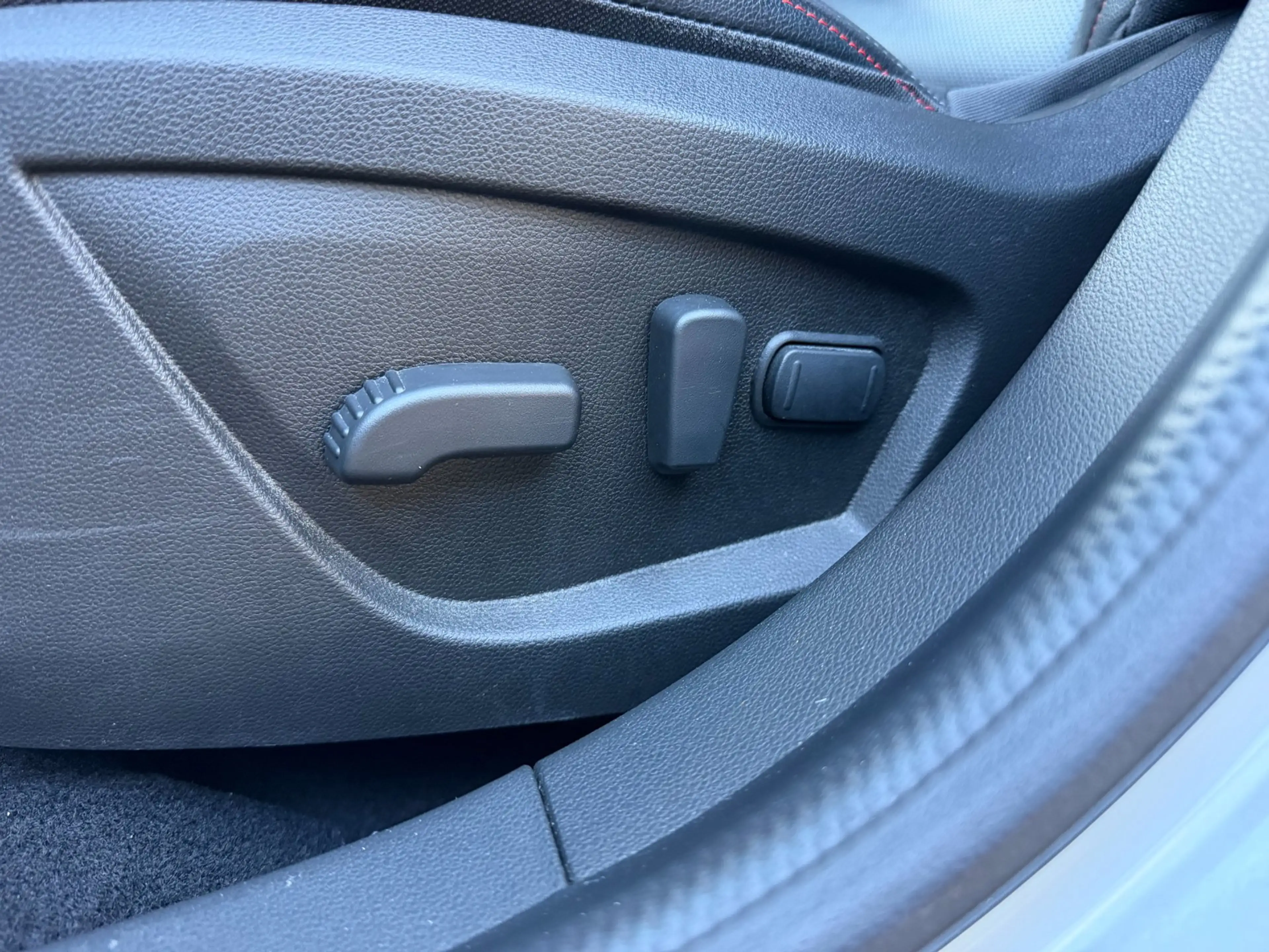 Renault Arkana 1.3 mild hybrid 160 R.S. line, leder, navi, adapt — photo 18