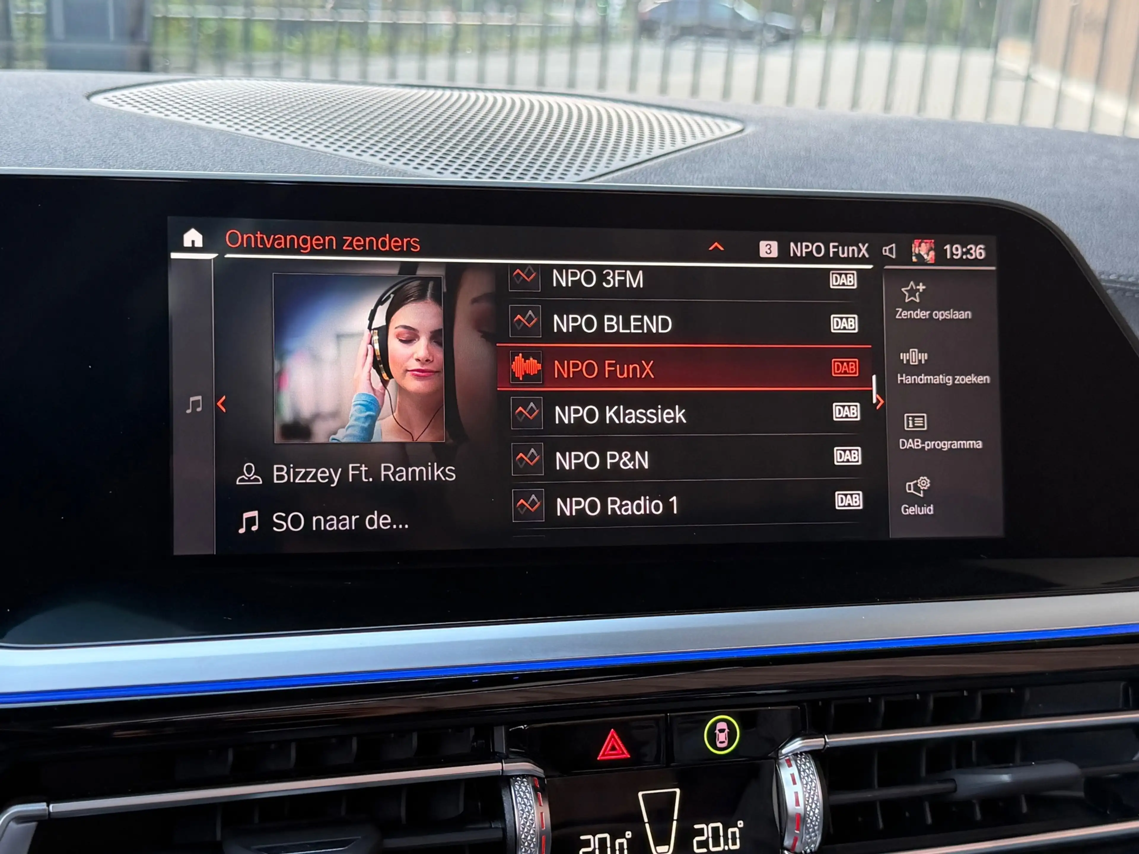 BMW Z4 Roadster SDrive30i High Executive / M-Sport / ACC — photo 24