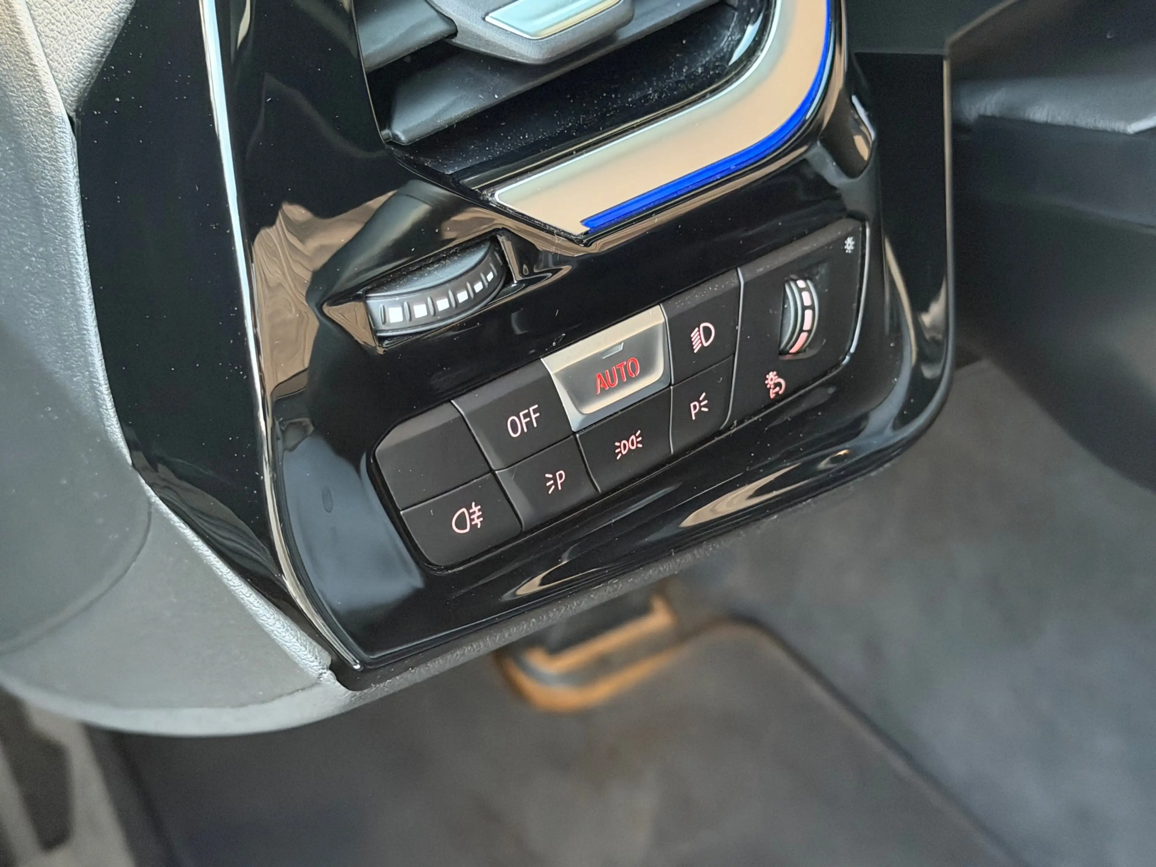 BMW Z4 Roadster SDrive30i High Executive / M-Sport / ACC — photo 21