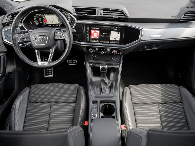 Audi Q3 S line 35 TFSI S tronic — photo 10