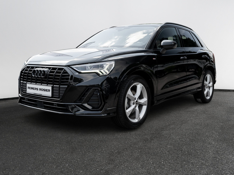 Audi Q3 S line 35 TFSI S tronic — photo 2