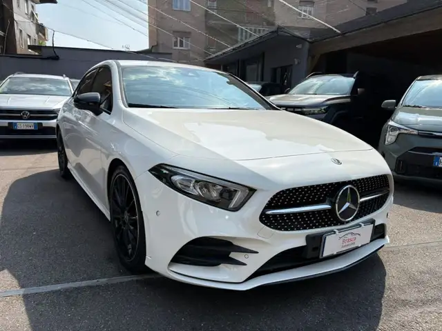 Mercedes-Benz A 200 Automatic Premium *LUCI SOFFUSE - PACK NIGHT*