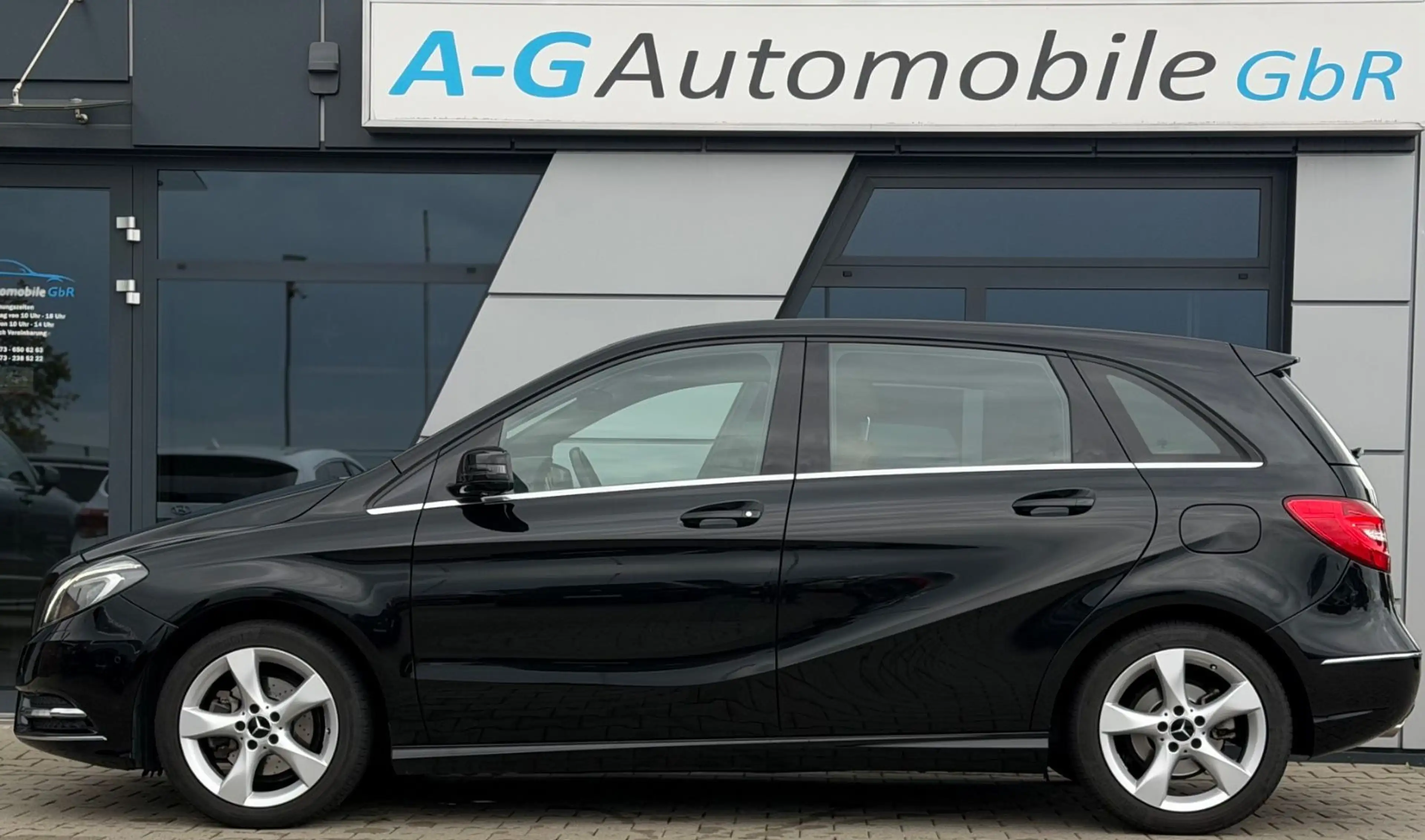 Mercedes-Benz B 200 Automatik Vollleder Sport-Paket Kamera — photo 4