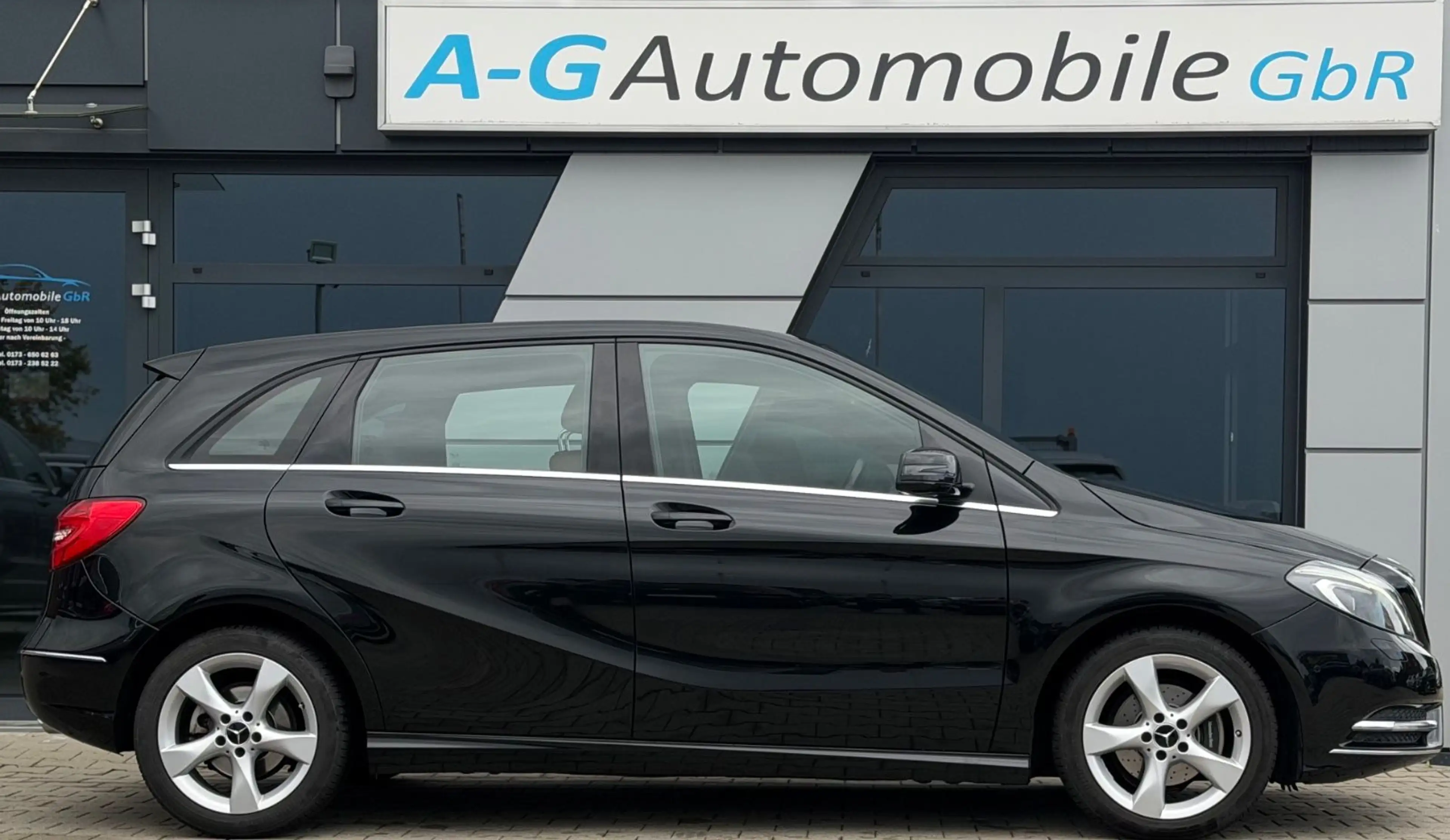 Mercedes-Benz B 200 Automatik Vollleder Sport-Paket Kamera — photo 9