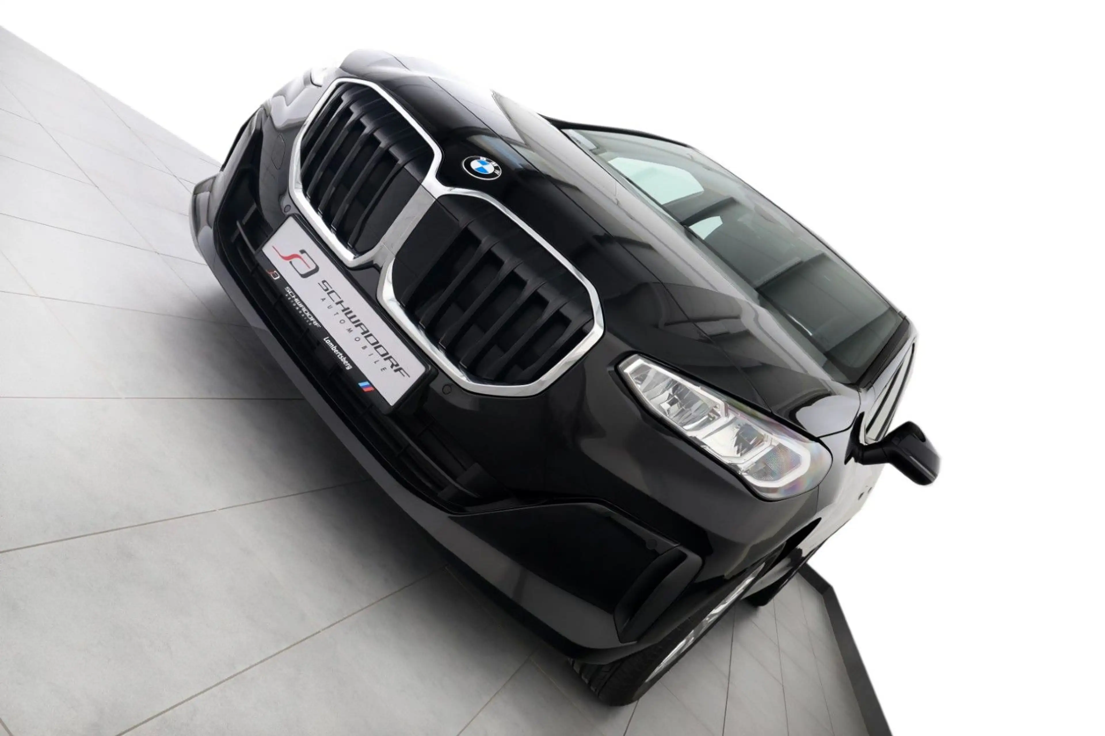 BMW 218 Widscreen RFK AHK 1.Hand — photo 2