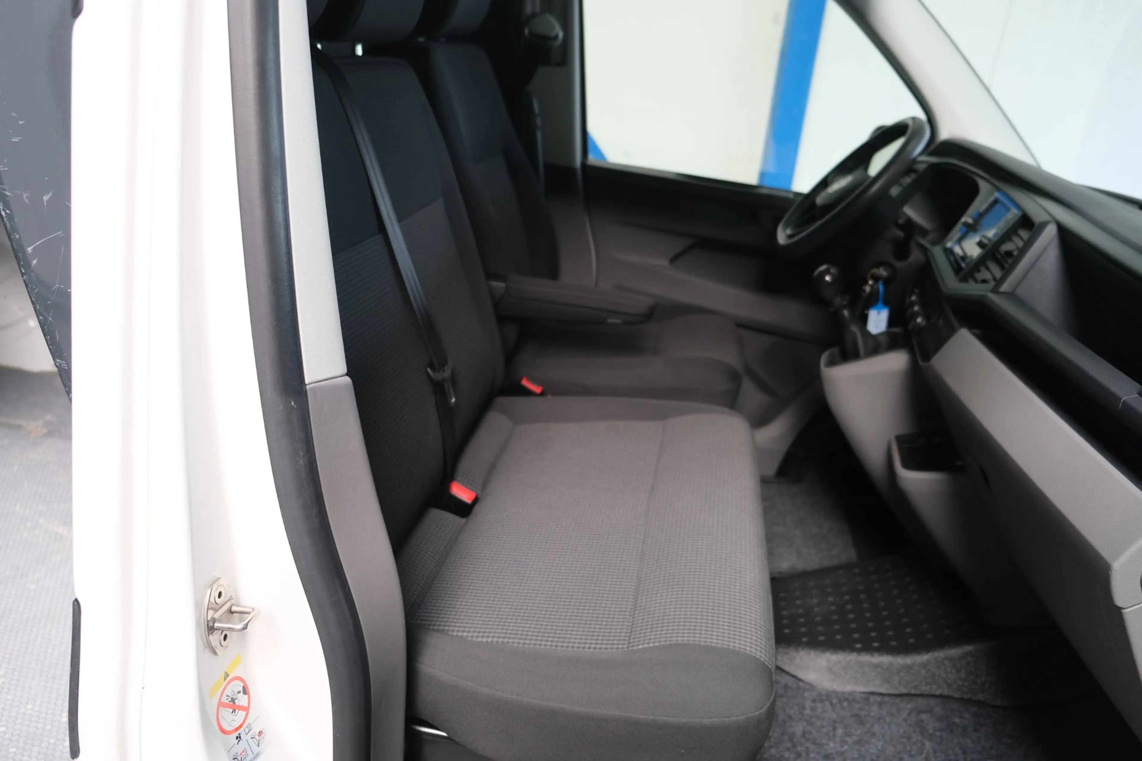 Volkswagen Transporter 2.0 TDI L1H1 26 - N.A.P. Airco, Cruise, Imperiaal, — photo 6