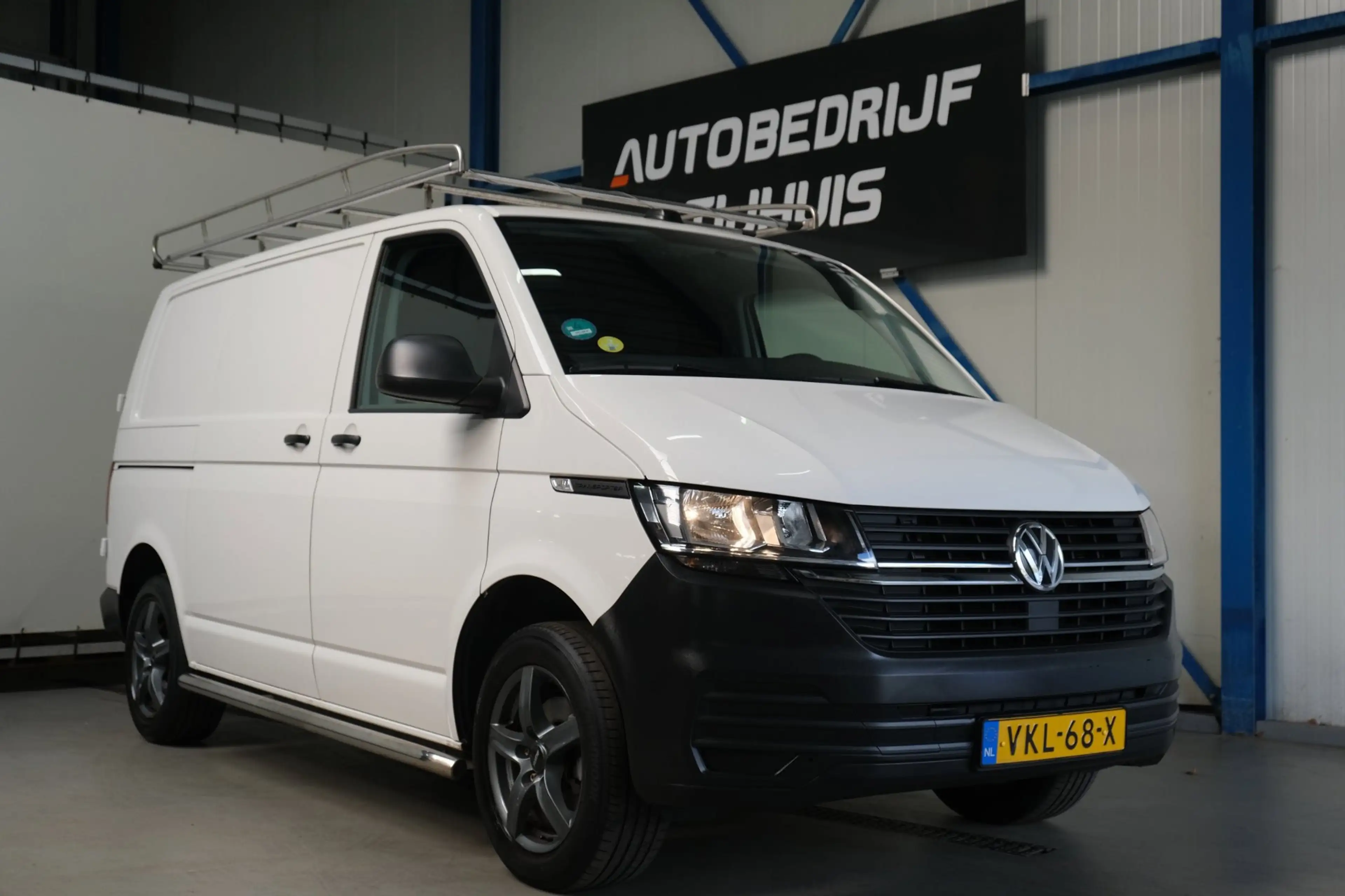 Volkswagen Transporter 2.0 TDI L1H1 26 - N.A.P. Airco, Cruise, Imperiaal,