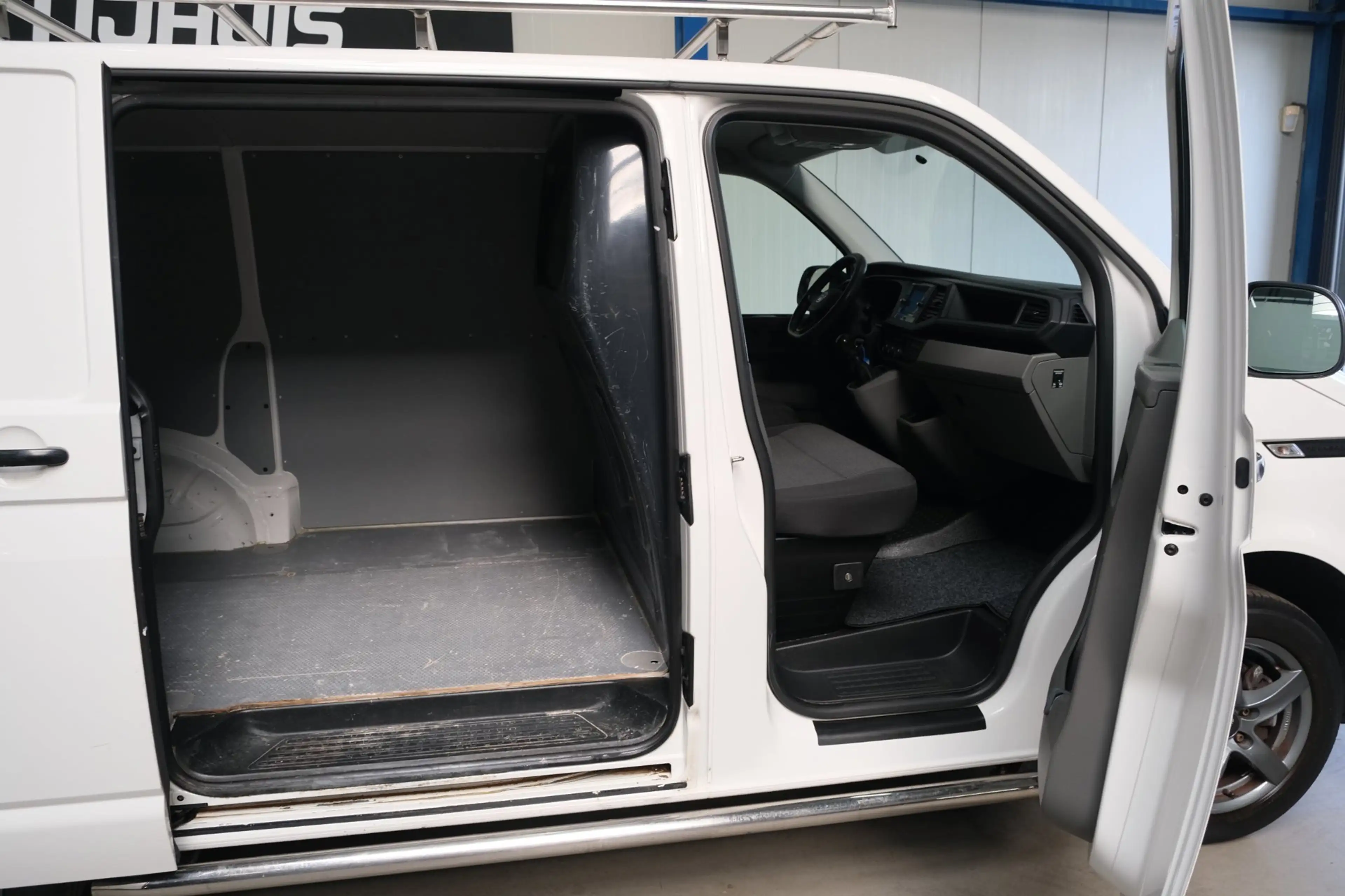 Volkswagen Transporter 2.0 TDI L1H1 26 - N.A.P. Airco, Cruise, Imperiaal, — photo 4