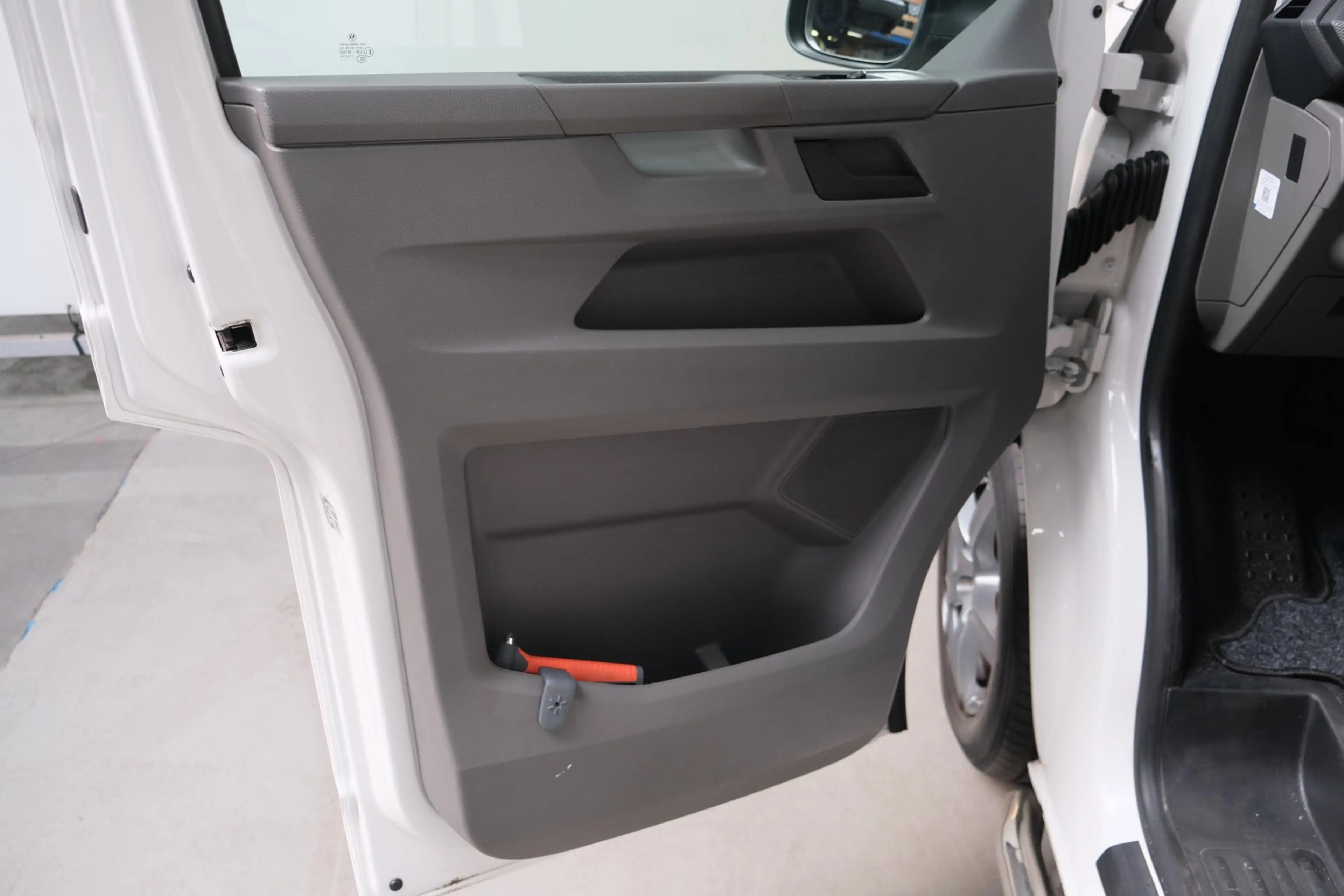 Volkswagen Transporter 2.0 TDI L1H1 26 - N.A.P. Airco, Cruise, Imperiaal, — photo 12