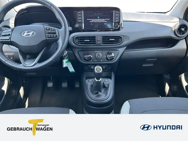Hyundai i10 view 13