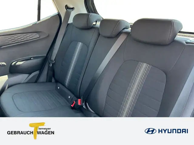 Hyundai i10 view 11