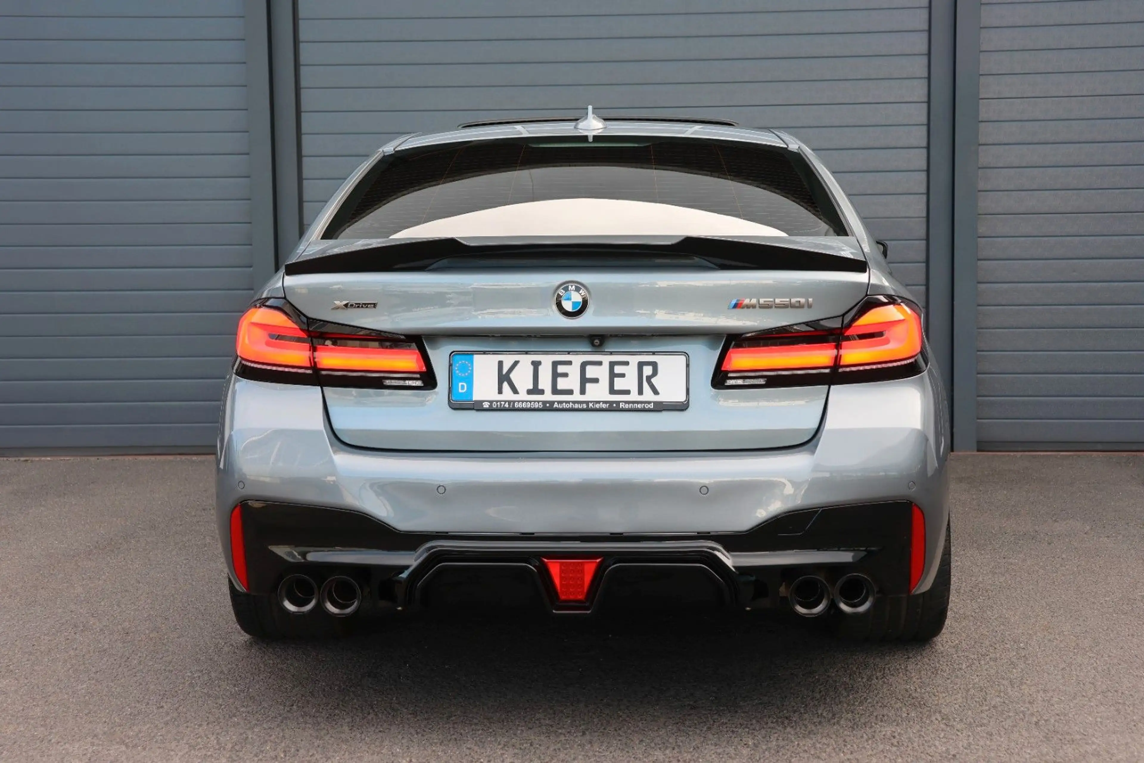 BMW 550 i xDrive/LASER/HUD/H&K/HUD/4xSHZ/TOTW/KAMERA — photo 6