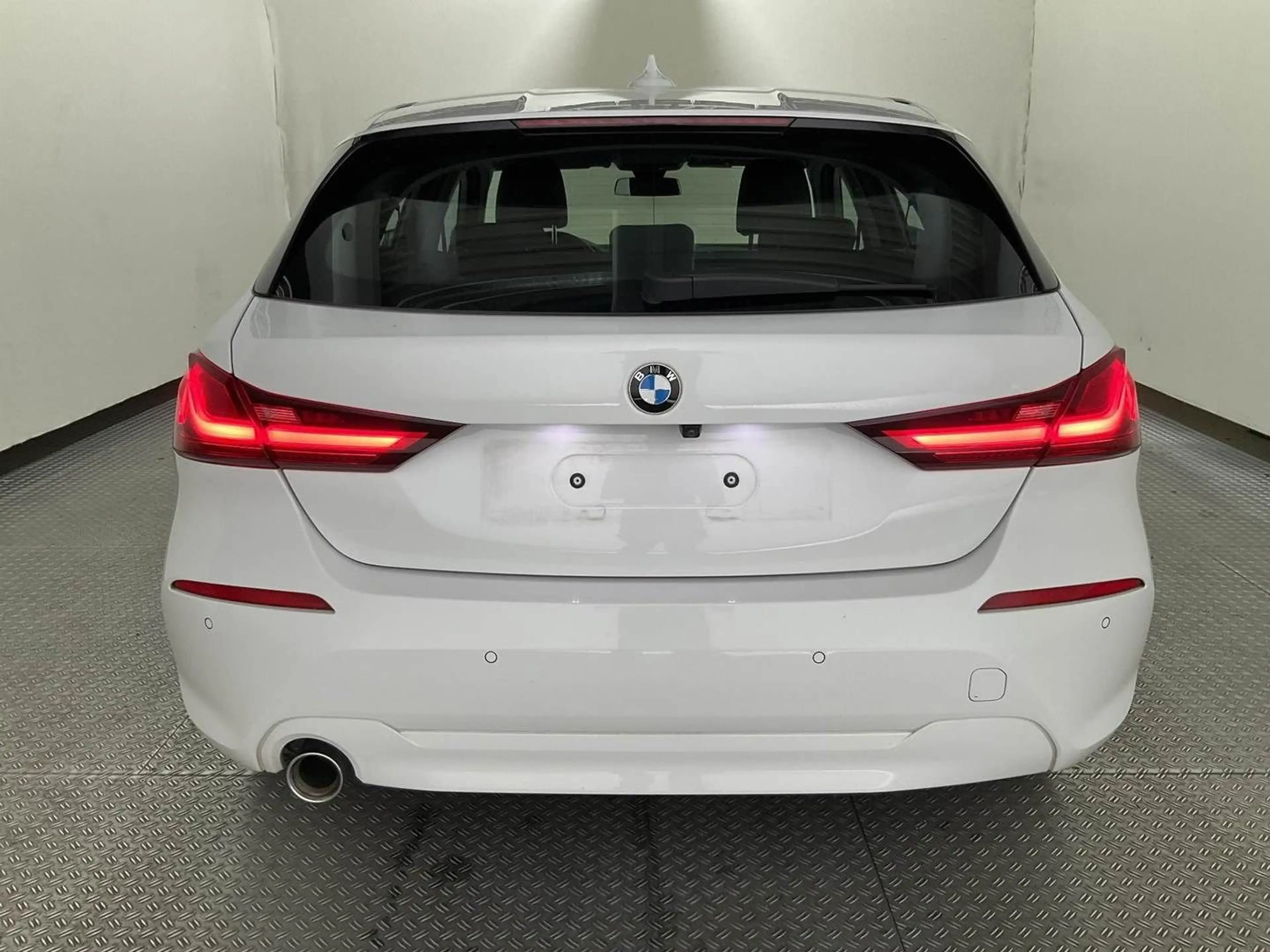 BMW 118 i Limousine Advantage Kamera Garantie 1 Hand — photo 4