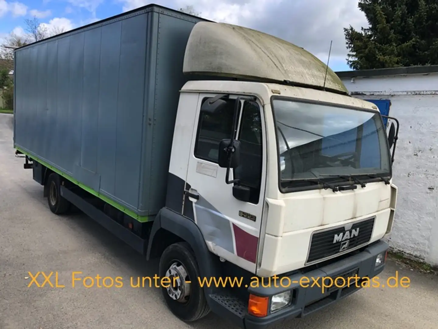 MAN L2000 8.223 Ladebordwand Zwillingsbereift,AHK Grau - 1