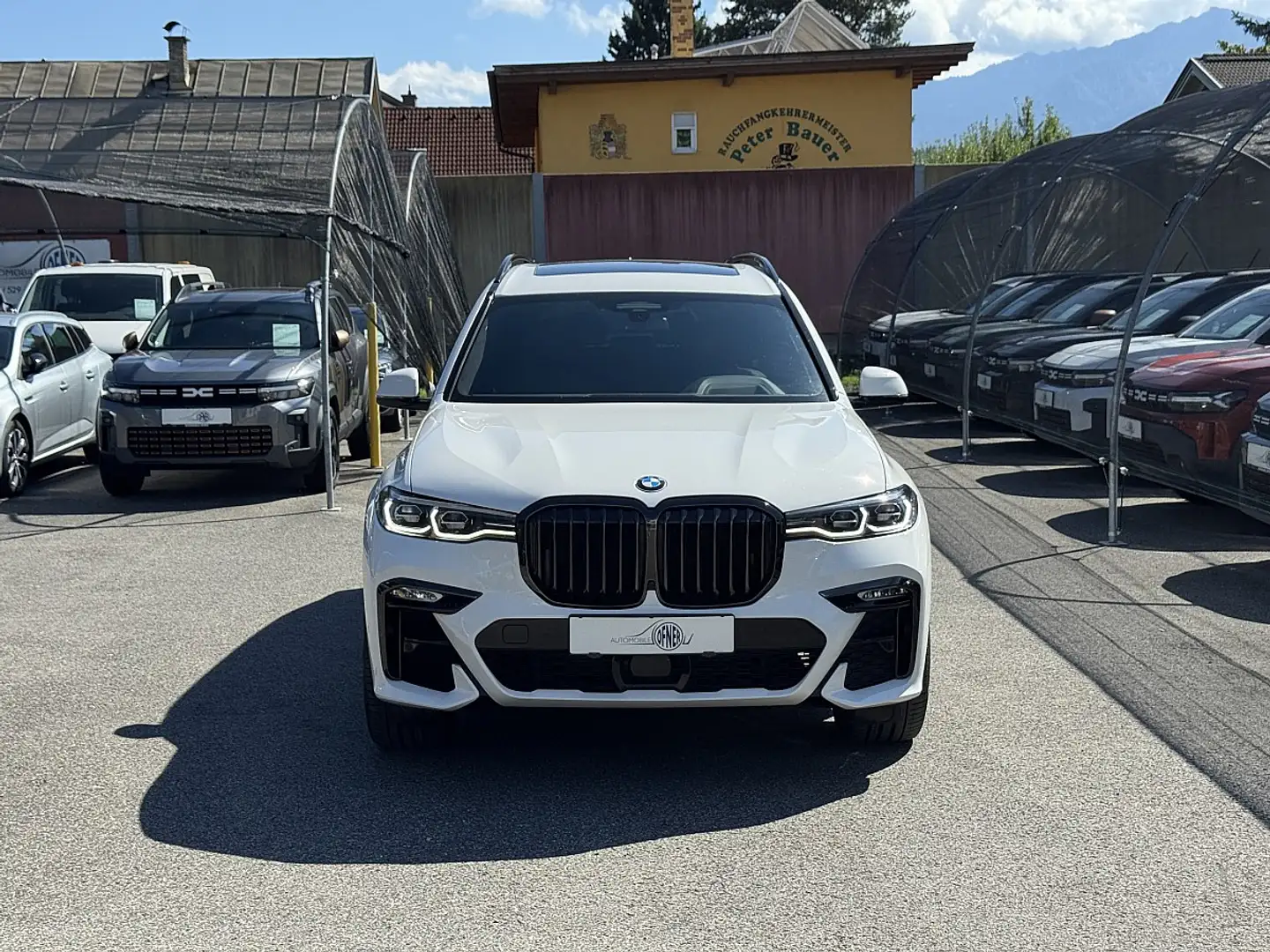 BMW X7 xDrive30d Aut. M-Sport AHK 22" HeadUp SkyLounge... Blanc - 2