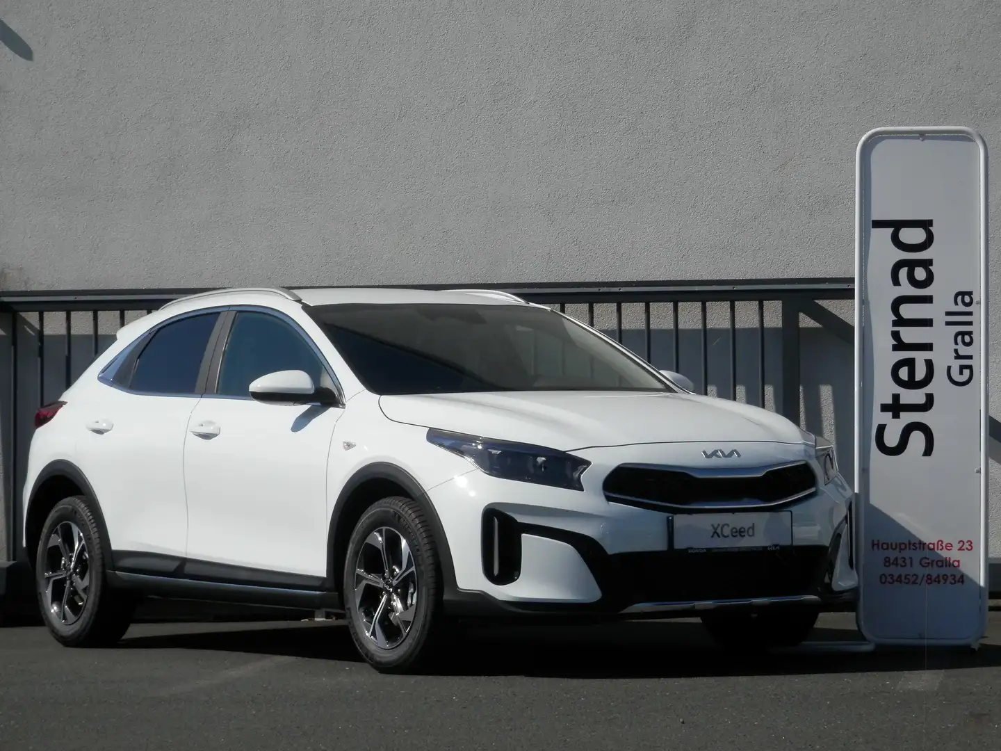 Kia XCeed 1,0 TGDI 48V GPF Silber DCT Weiß - 2
