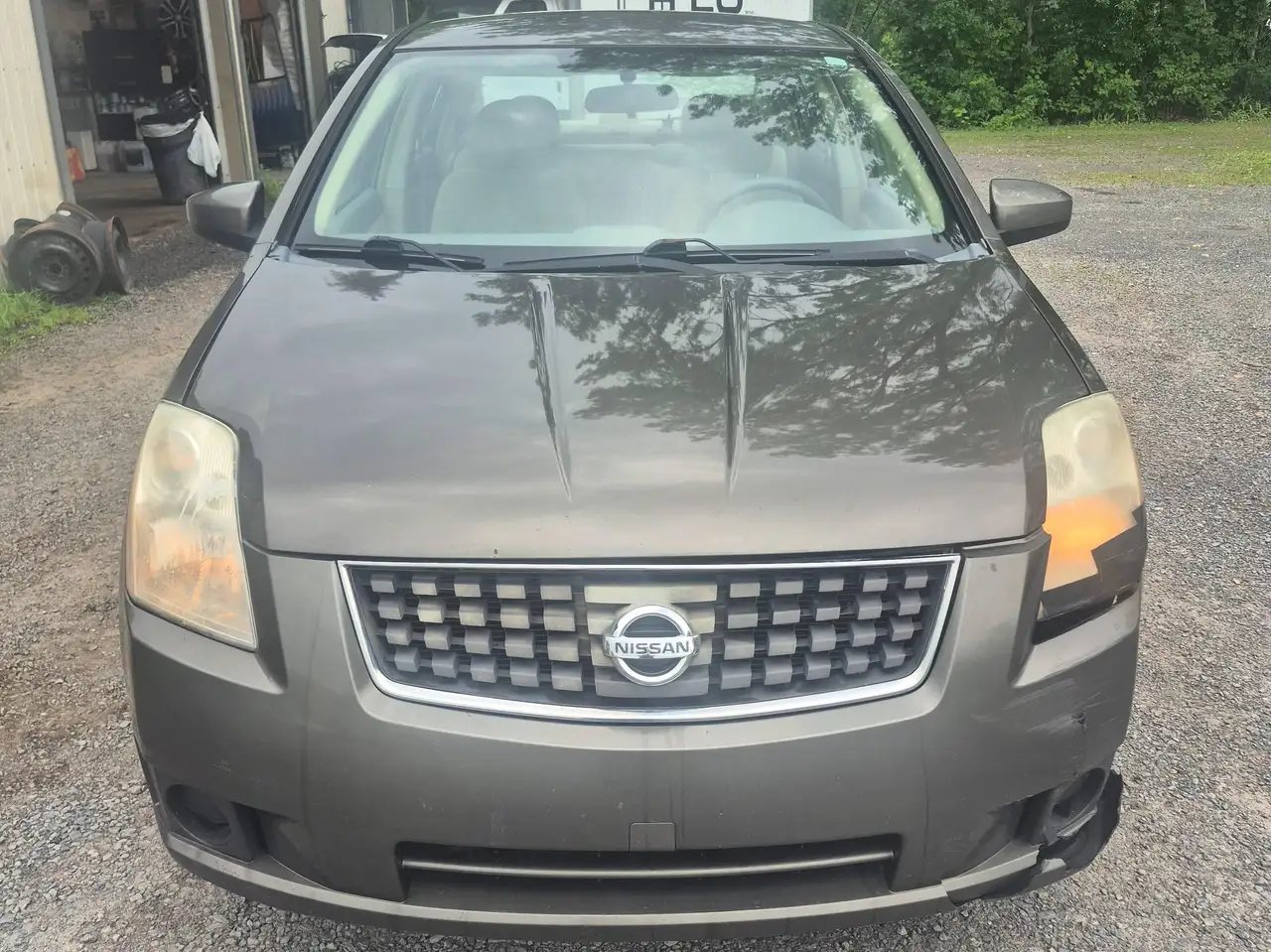 Nissan Sentra снимка Nissan Sentra