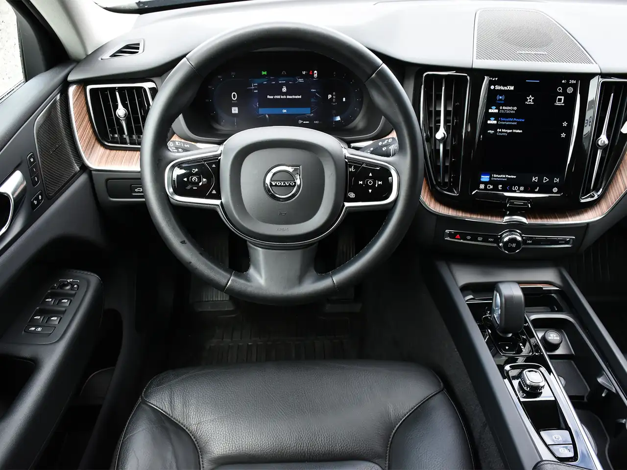Volvo XC60 снимка Volvo XC60