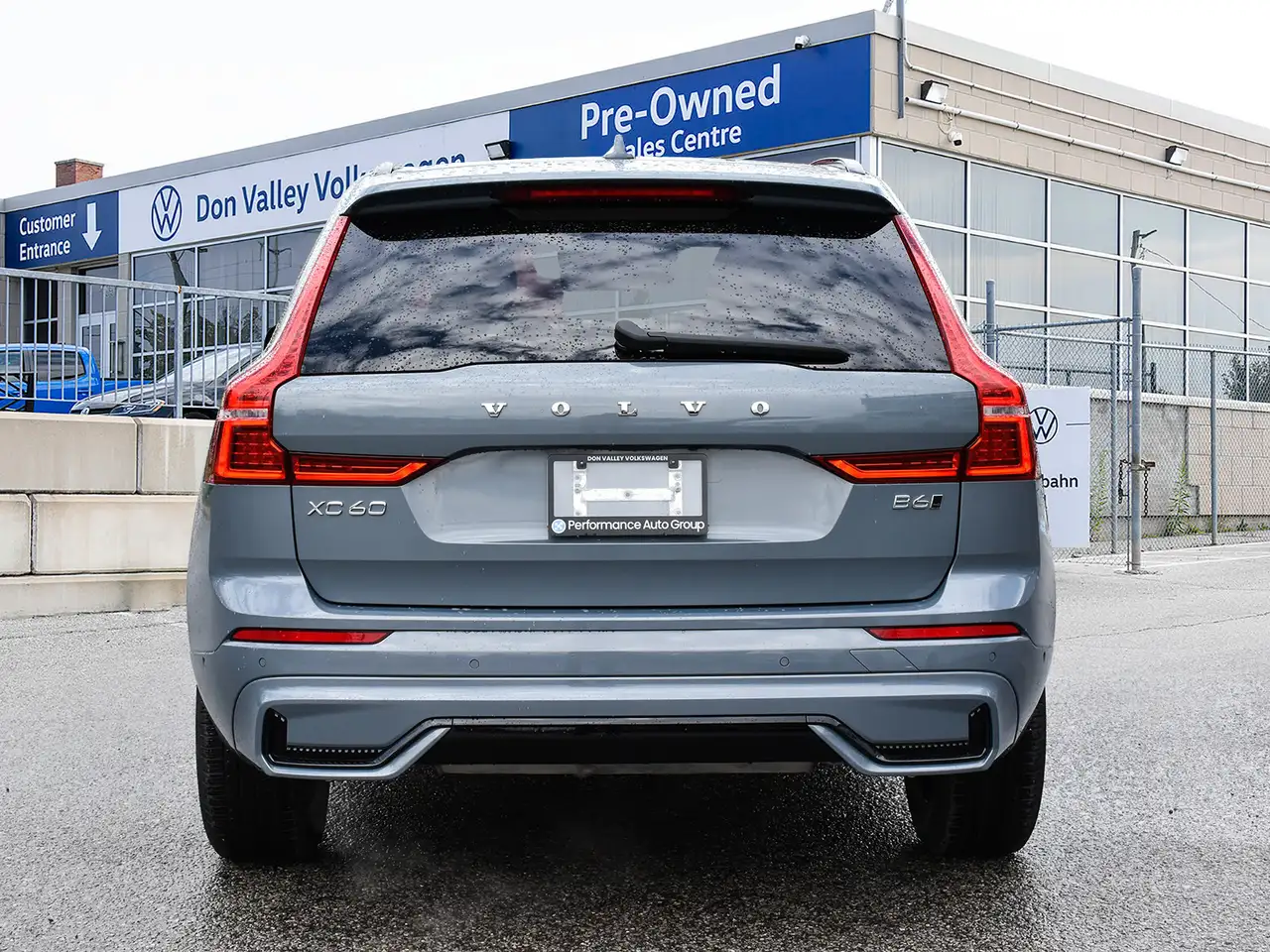 Volvo XC60 снимка Volvo XC60