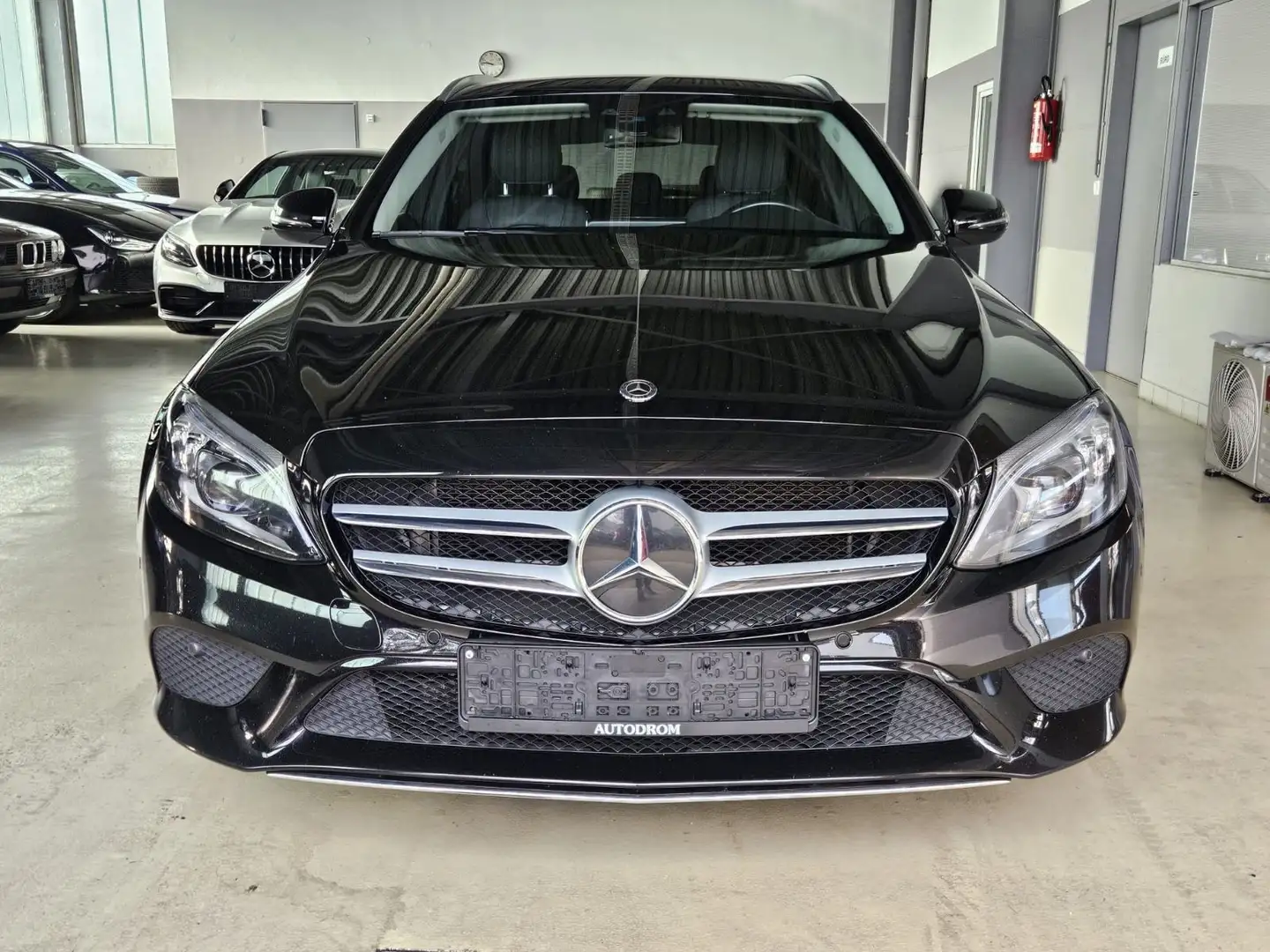 Mercedes-Benz C 300 T de +ACC+AHK+CarPlay+Digitales Cockpit Zwart - 2