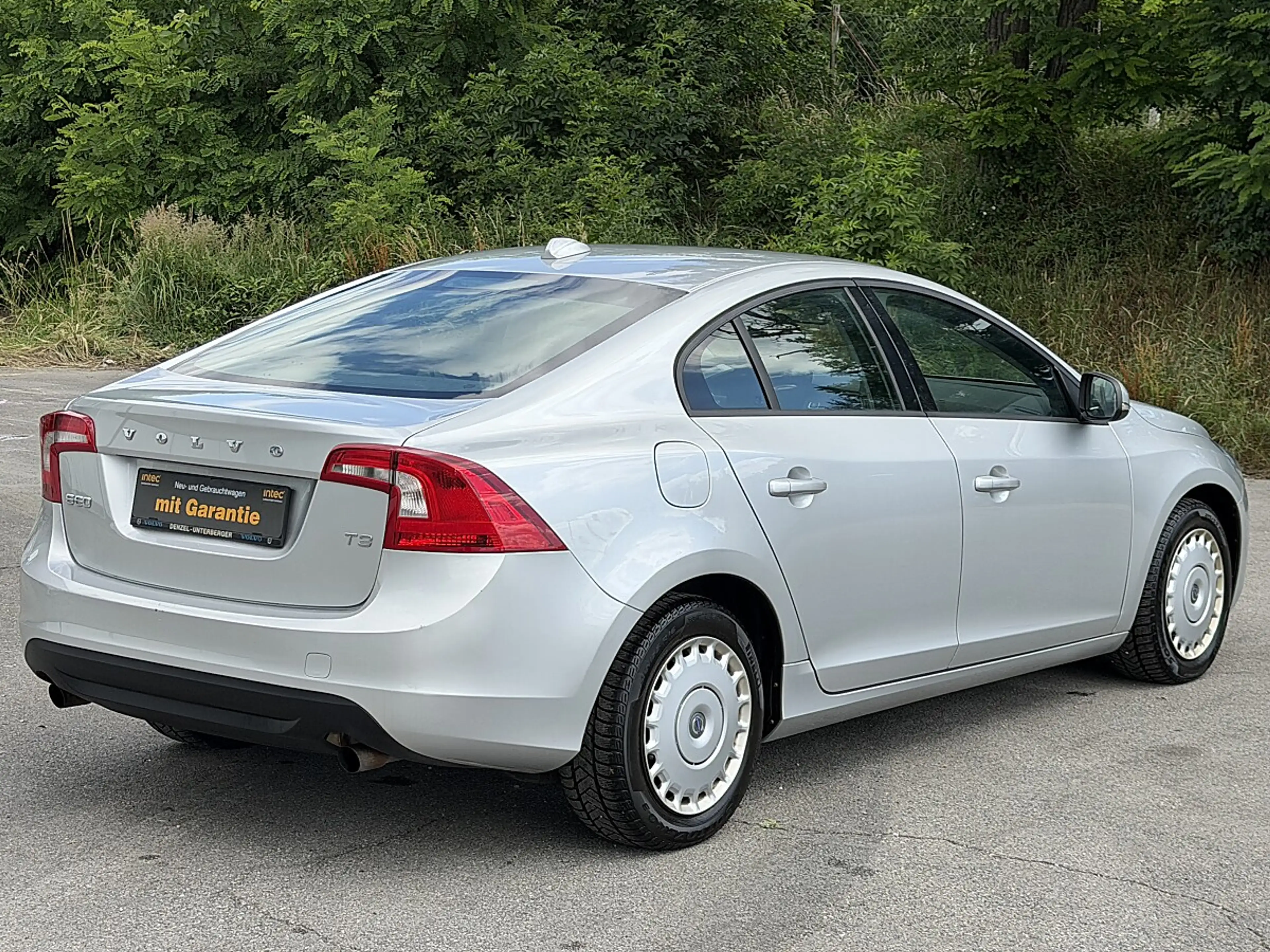 Volvo S60 T3 Kinetic Servicheft lückenlos Pickerl bis 04.... — photo 6