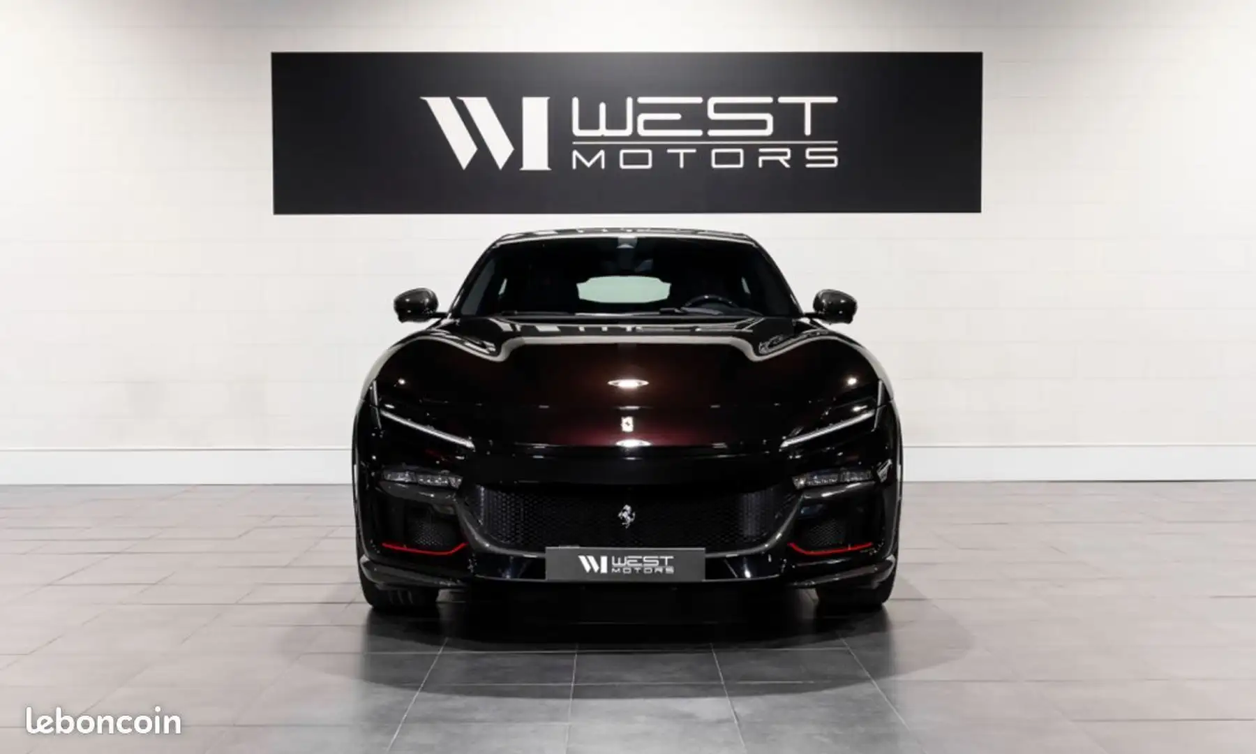 Ferrari Purosangue V12 725 – 1°MAIN FRANÇAIS Peinture spéciale Full Carbone Schwarz - 2