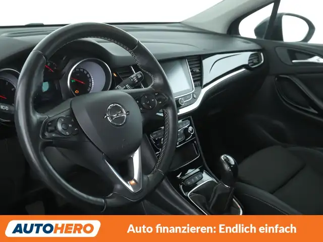 Opel Astra view 11